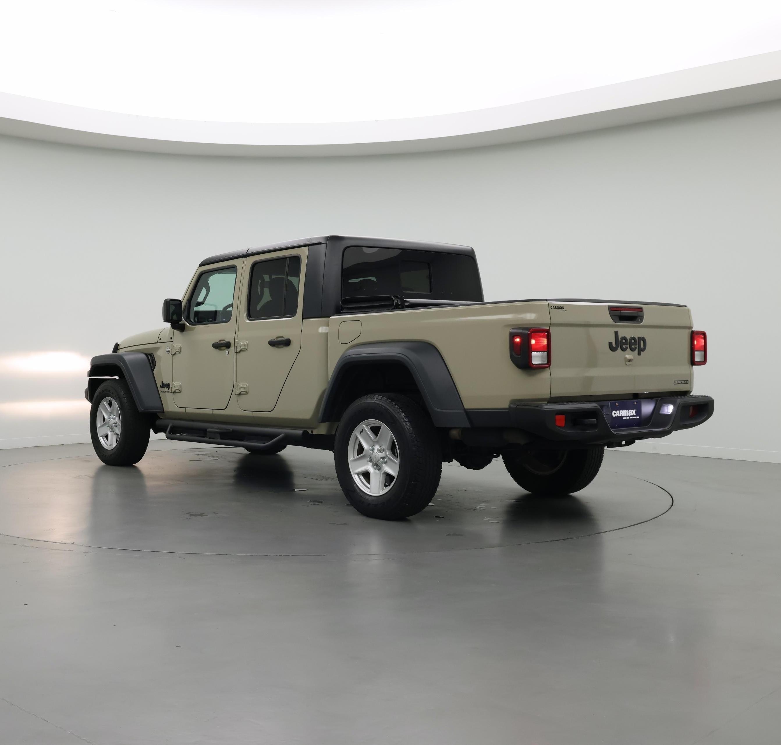 Thumbnail: 2020 Jeep Gladiator - 2