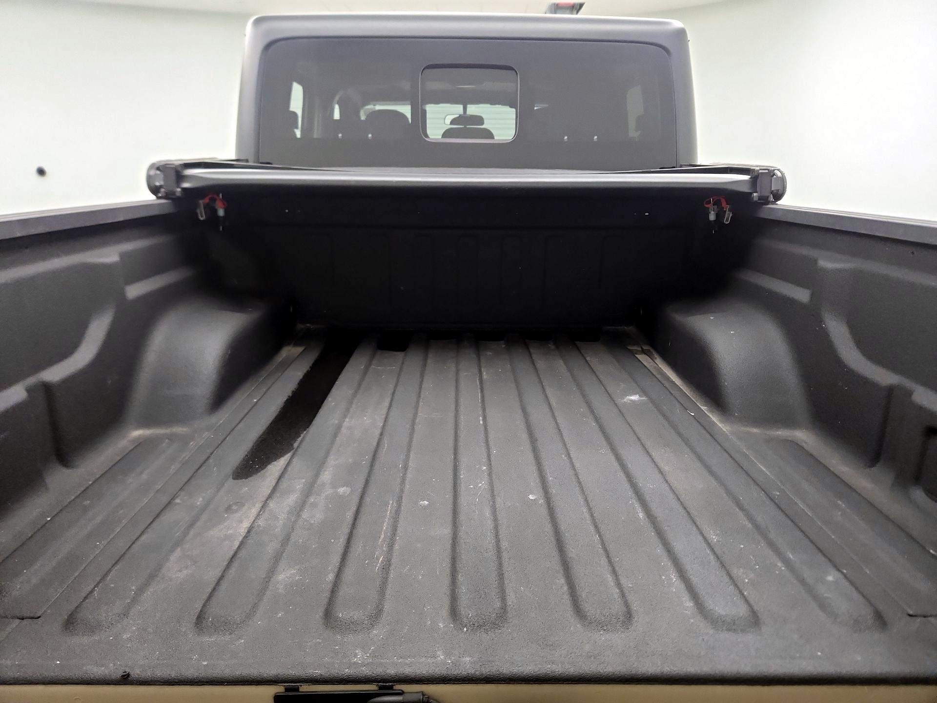 Thumbnail: 2020 Jeep Gladiator - 20