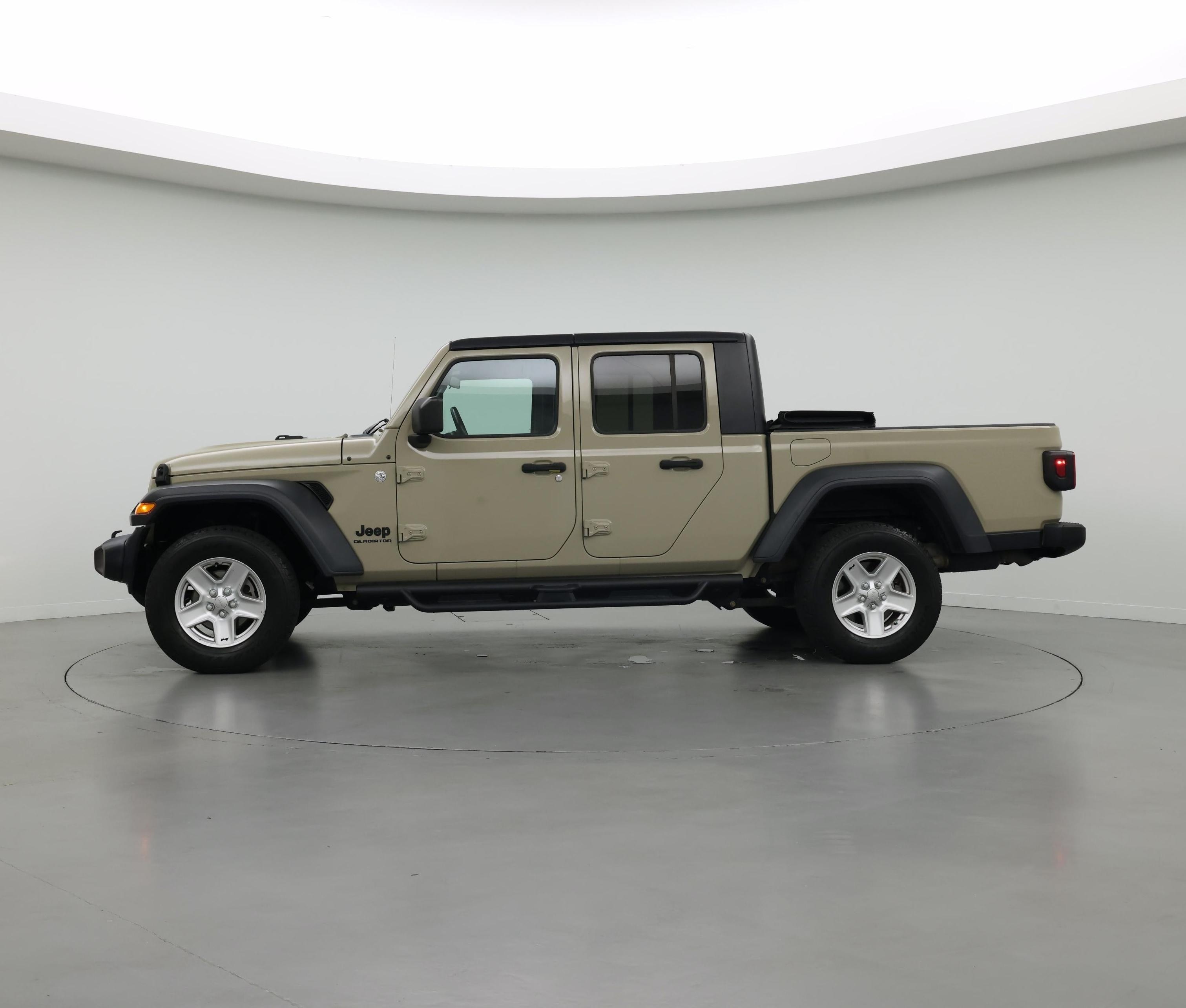Thumbnail: 2020 Jeep Gladiator - 3
