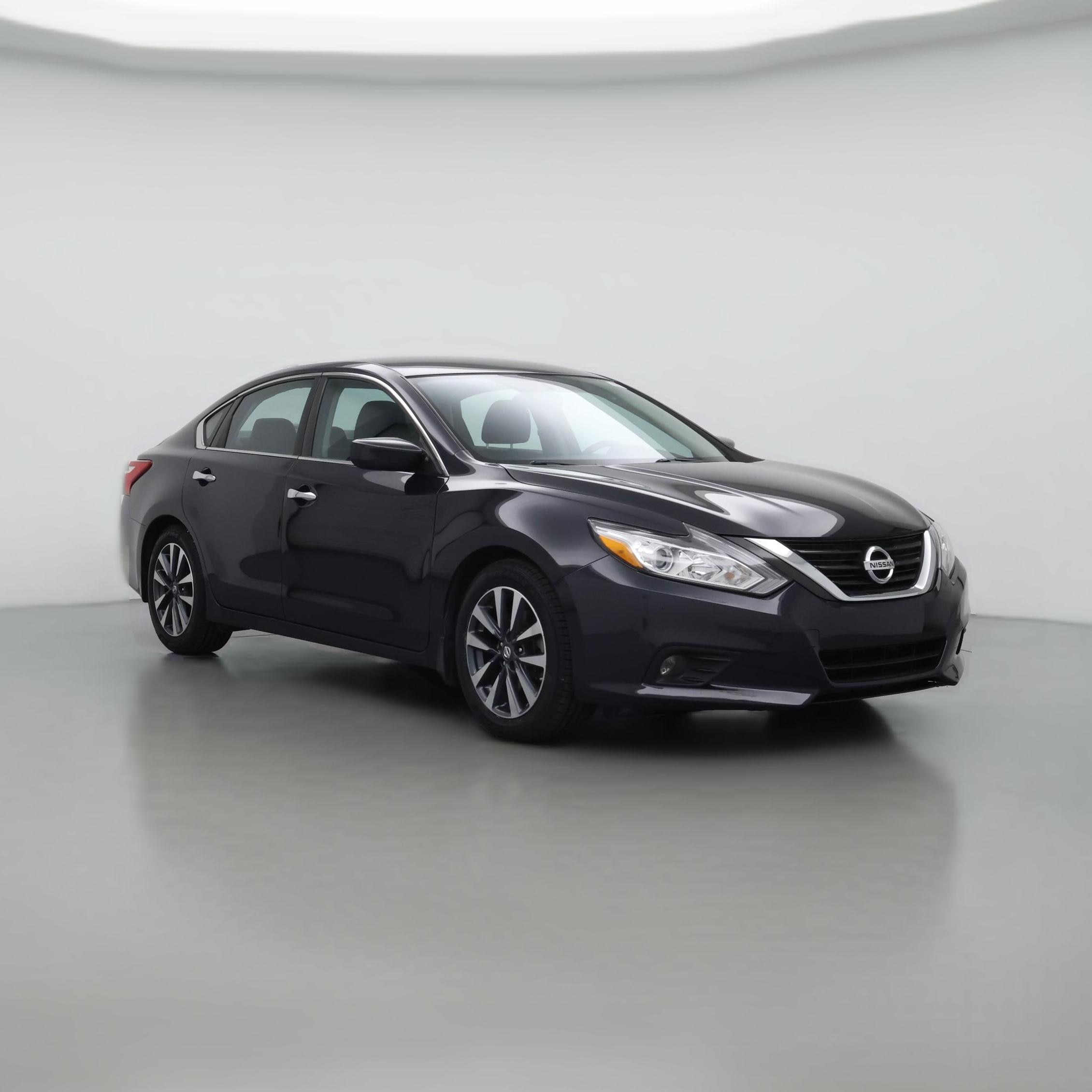 Thumbnail: 2017 Nissan Altima - 1