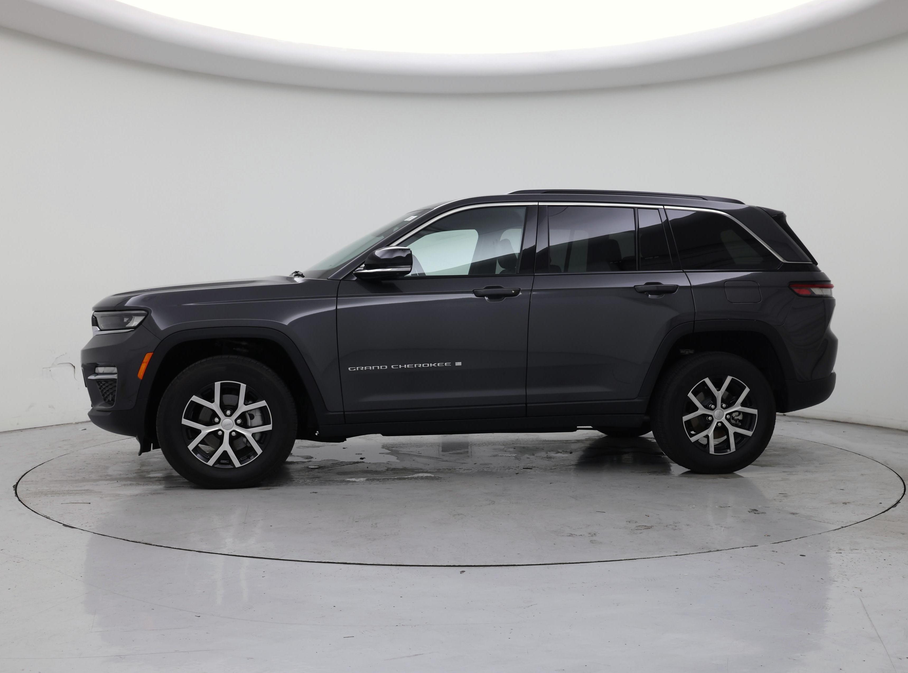 Thumbnail: 2025 Jeep Grand Cherokee - 3