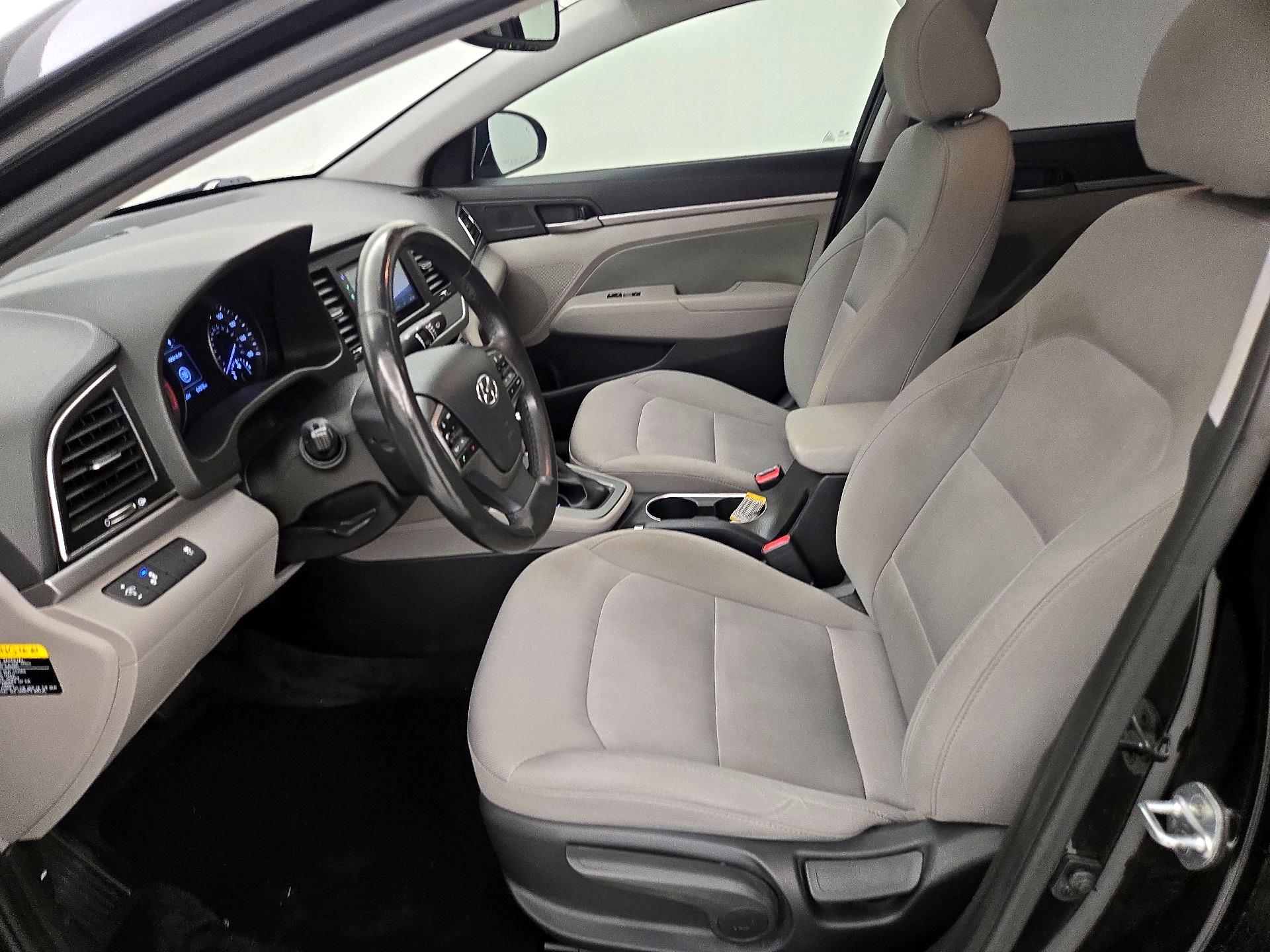 Thumbnail: 2018 Hyundai Elantra - 11