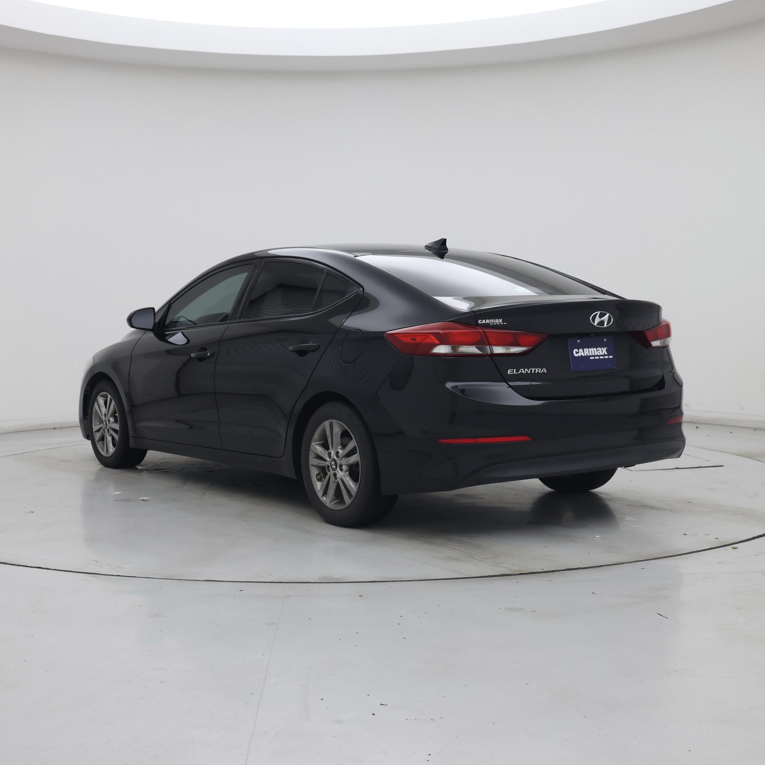 Thumbnail: 2018 Hyundai Elantra - 2