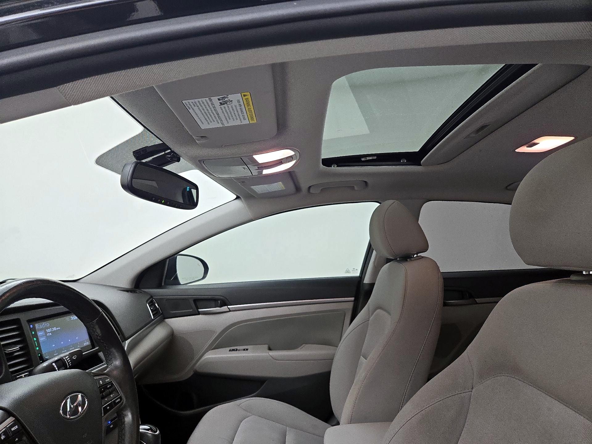 Thumbnail: 2018 Hyundai Elantra - 19