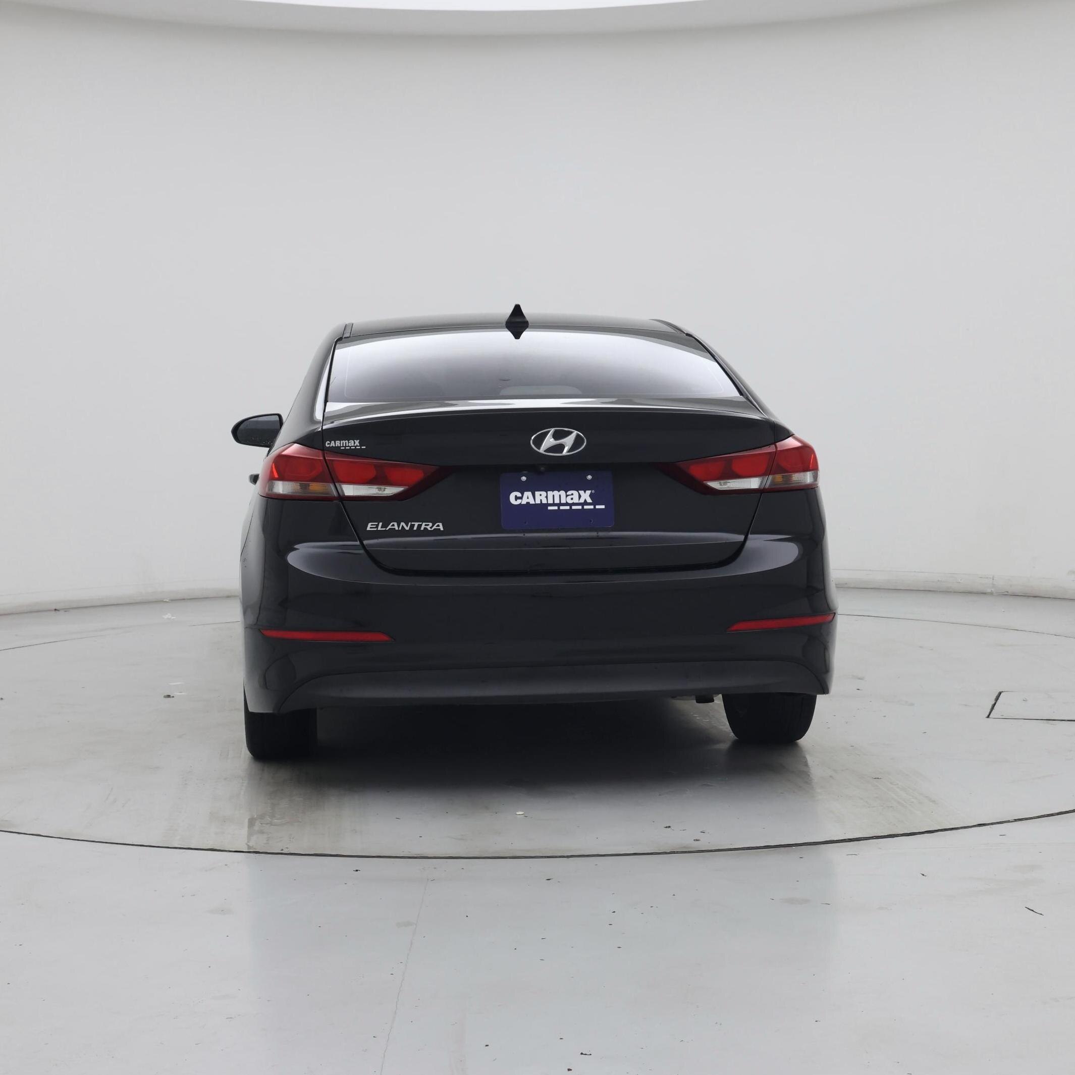 Thumbnail: 2018 Hyundai Elantra - 6