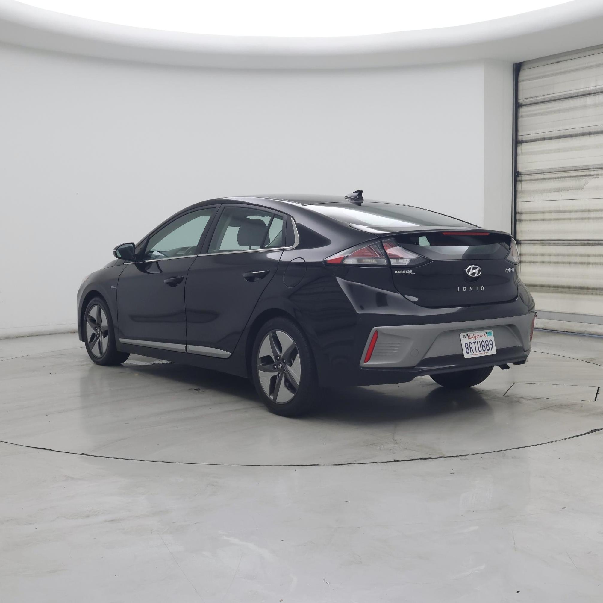 Thumbnail: 2020 Hyundai Ioniq - 2