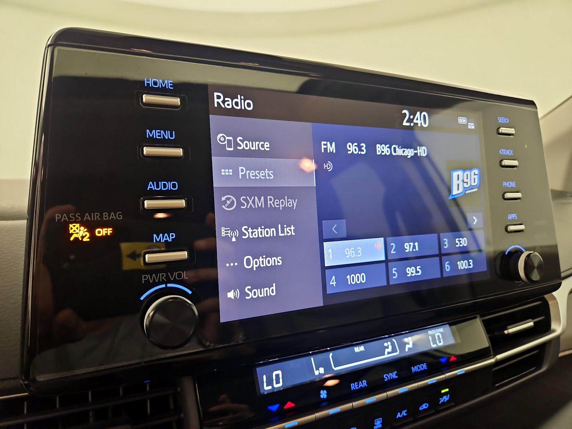 Thumbnail: 2024 Toyota Sienna - 13