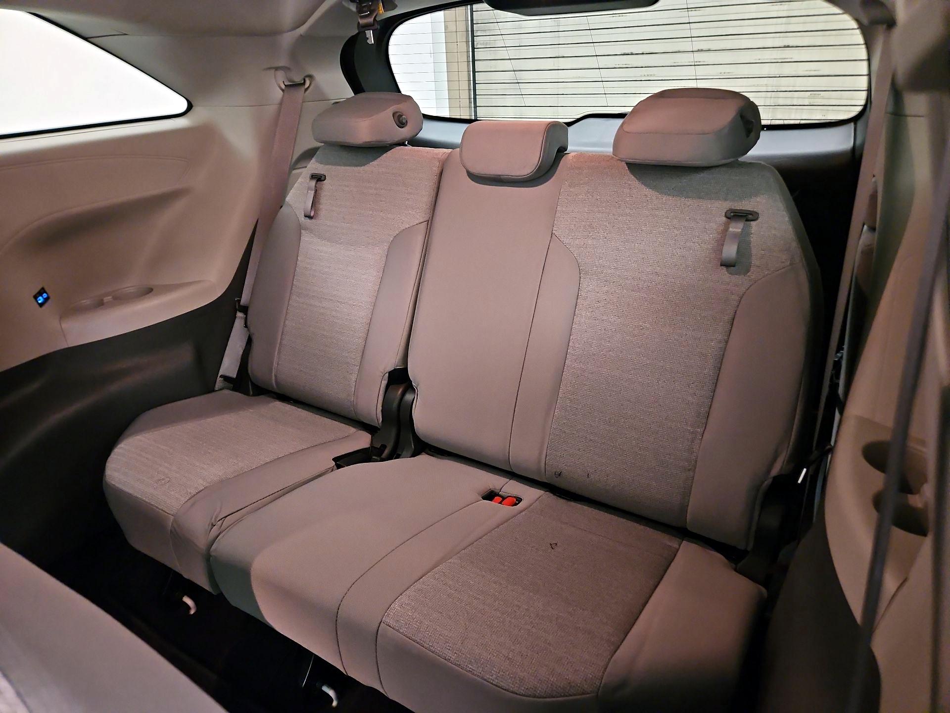 Thumbnail: 2024 Toyota Sienna - 19