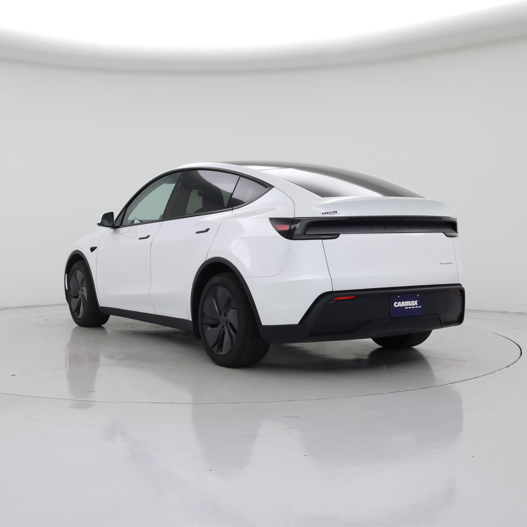 Thumbnail: 2026 Tesla Model Y - 2