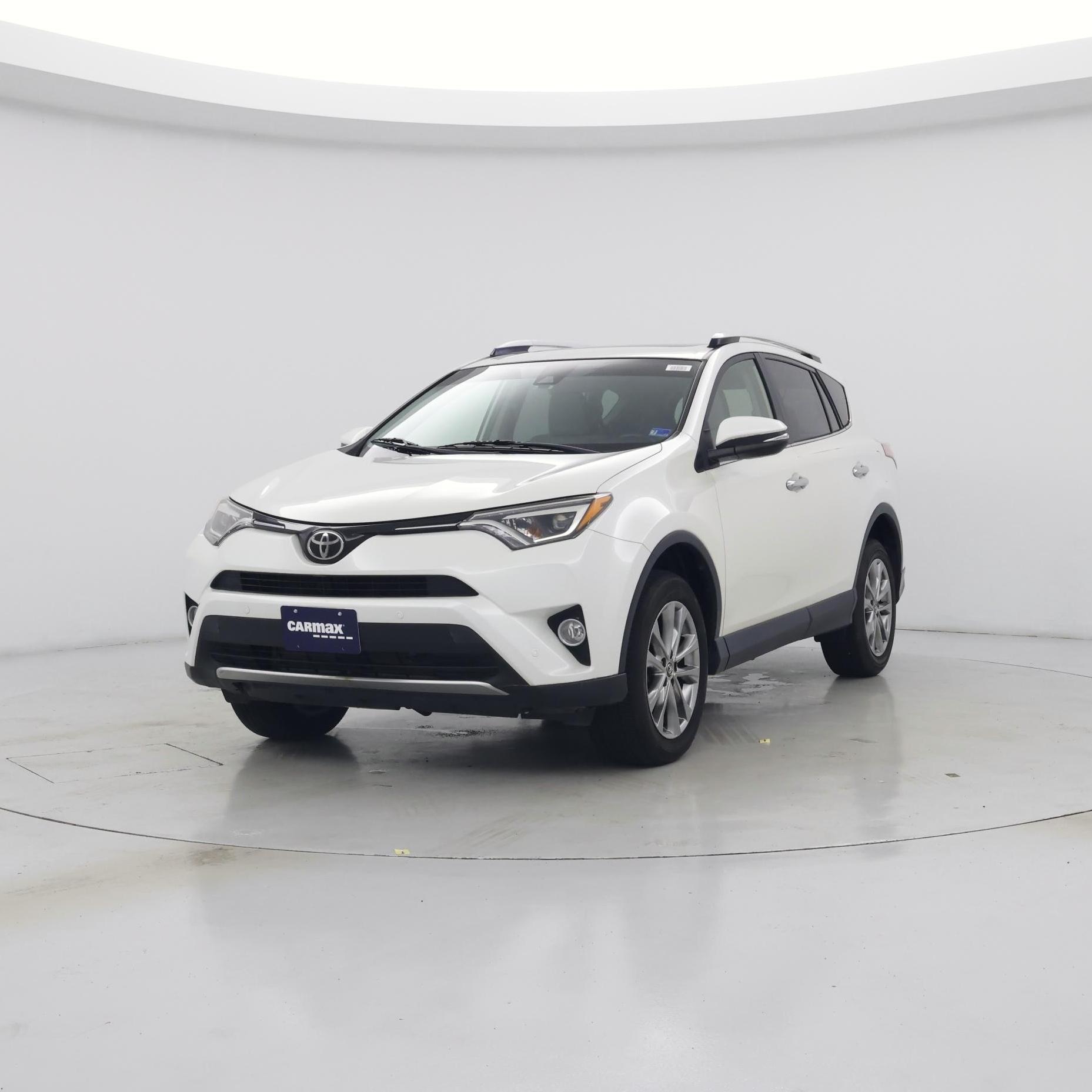 Thumbnail: 2016 Toyota RAV4 - 4