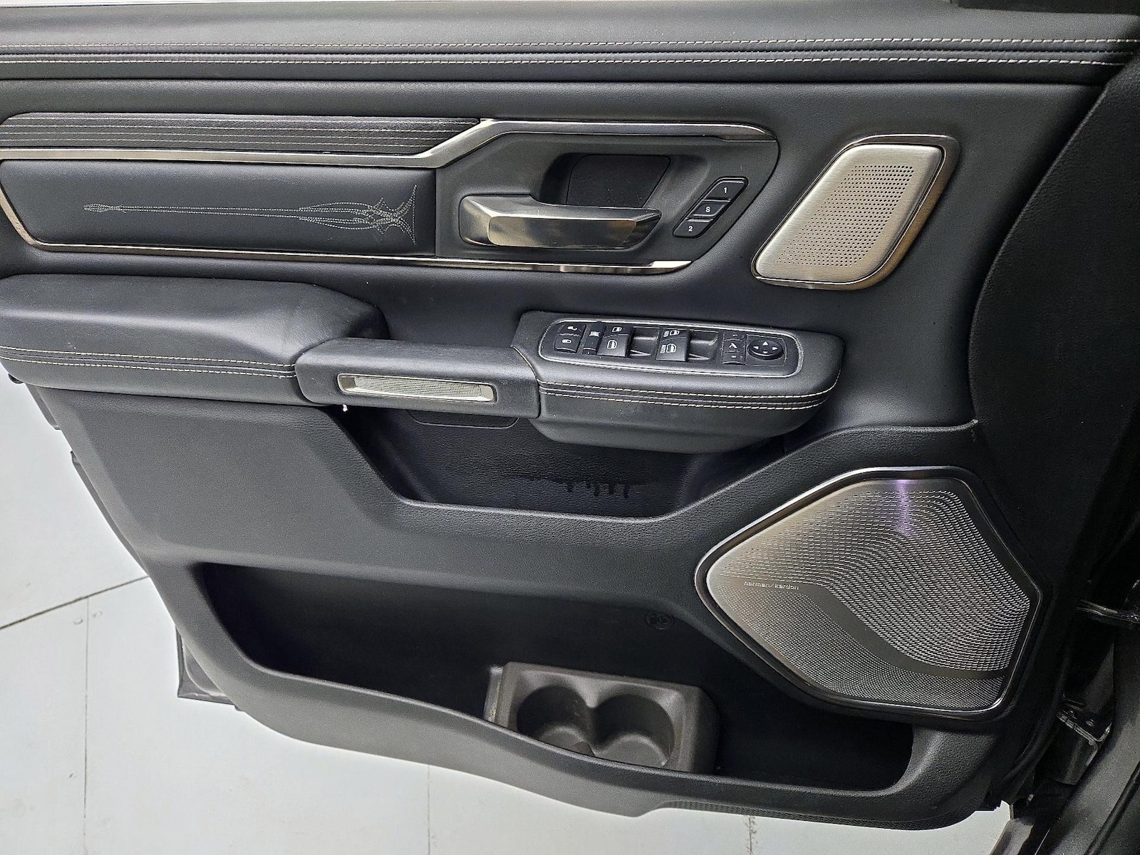 2019 RAM Ram 1500 Pickup Limited - Photo 13