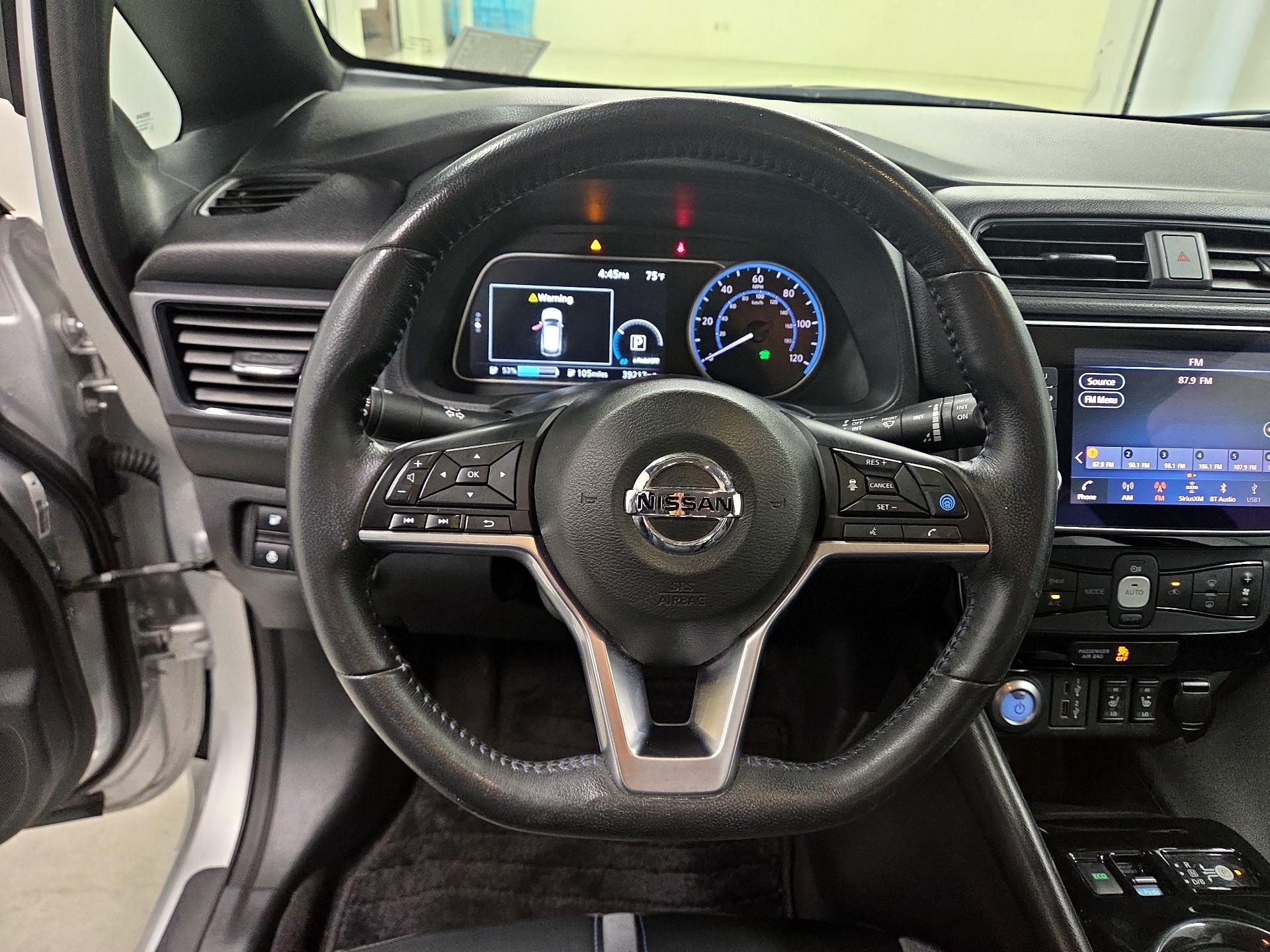 Thumbnail: 2020 Nissan Leaf - 10