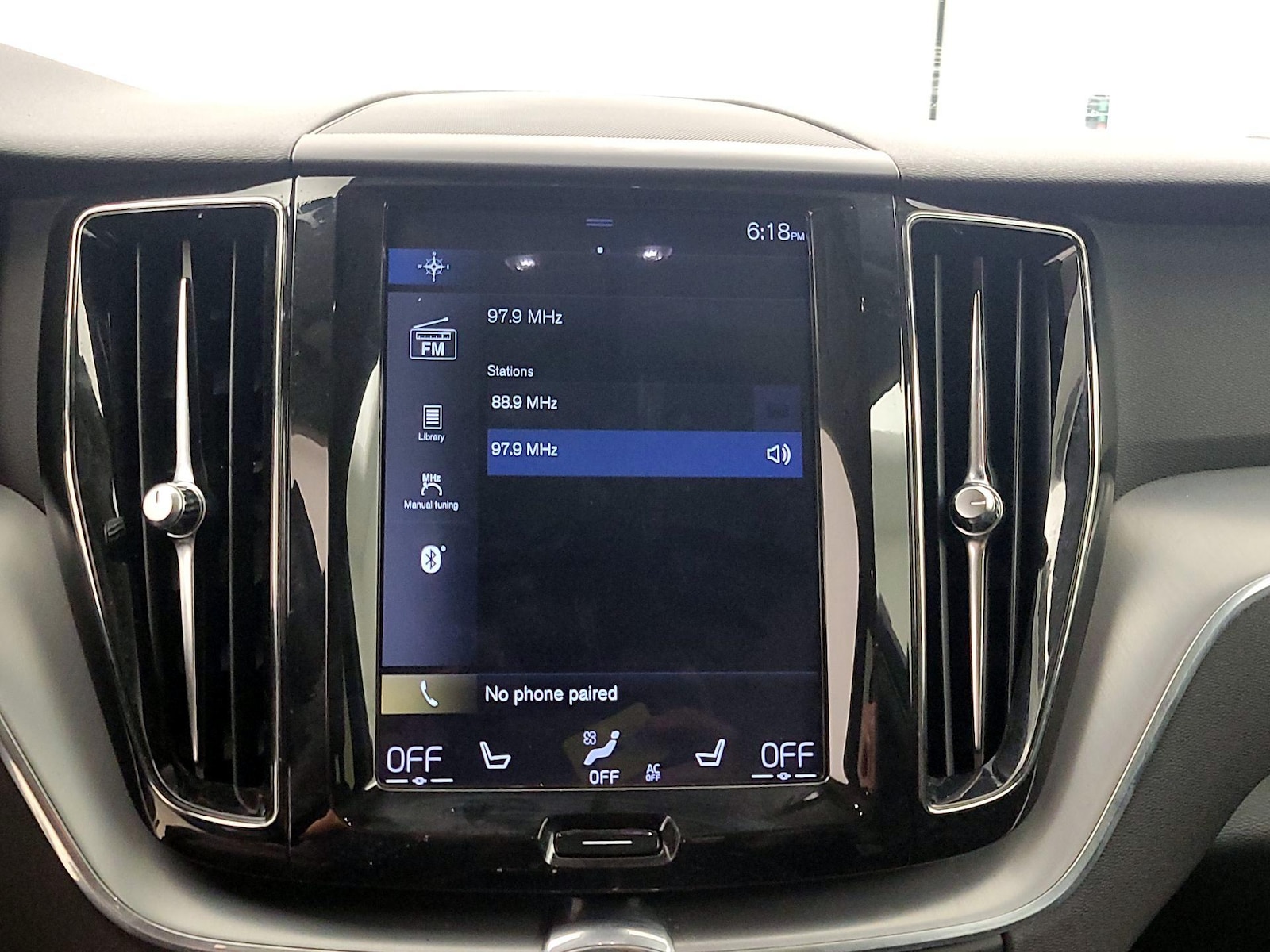 2018 Volvo XC60 Momentum - Photo 16