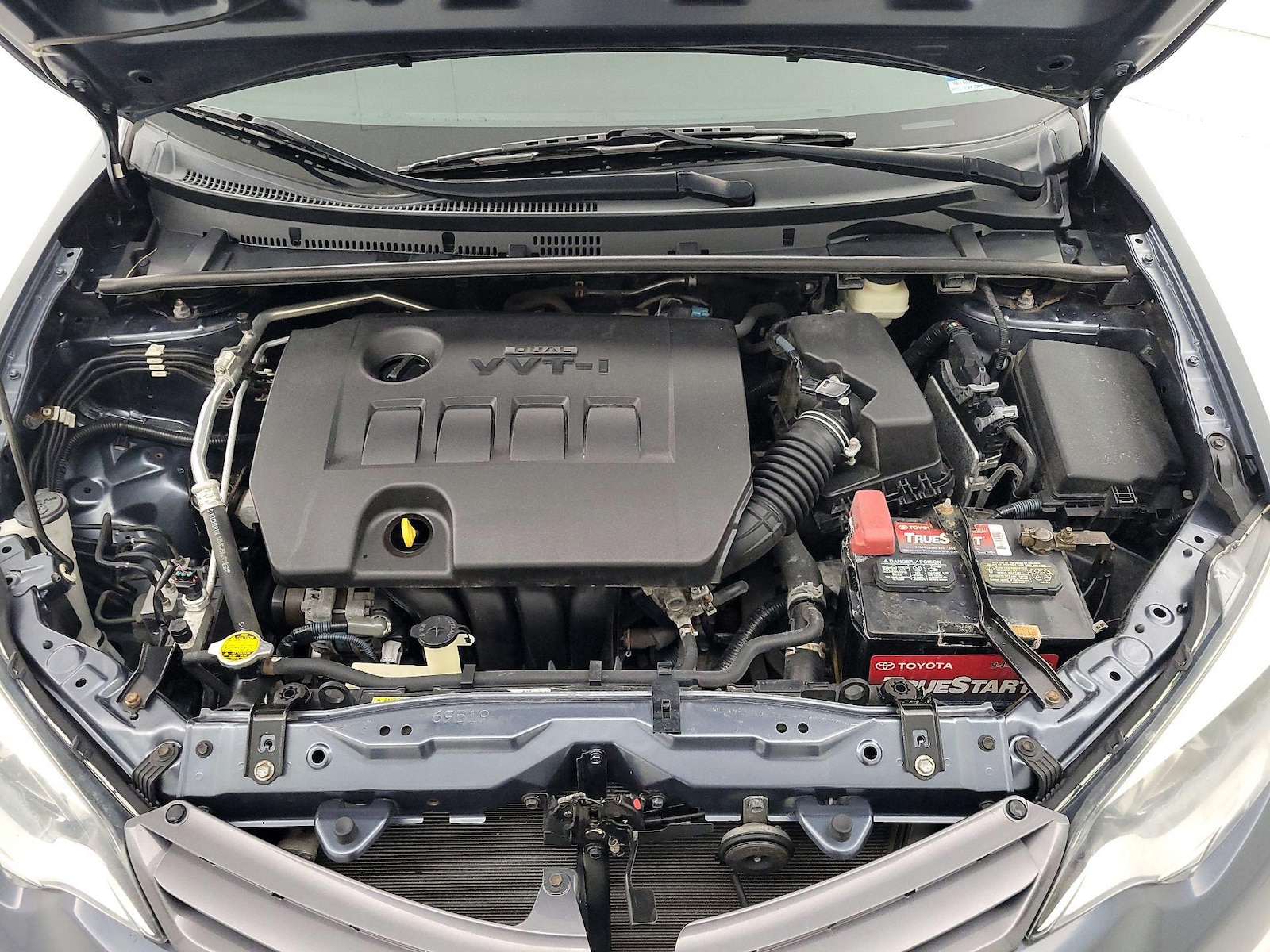 2015 Toyota Corolla LE - Photo 20