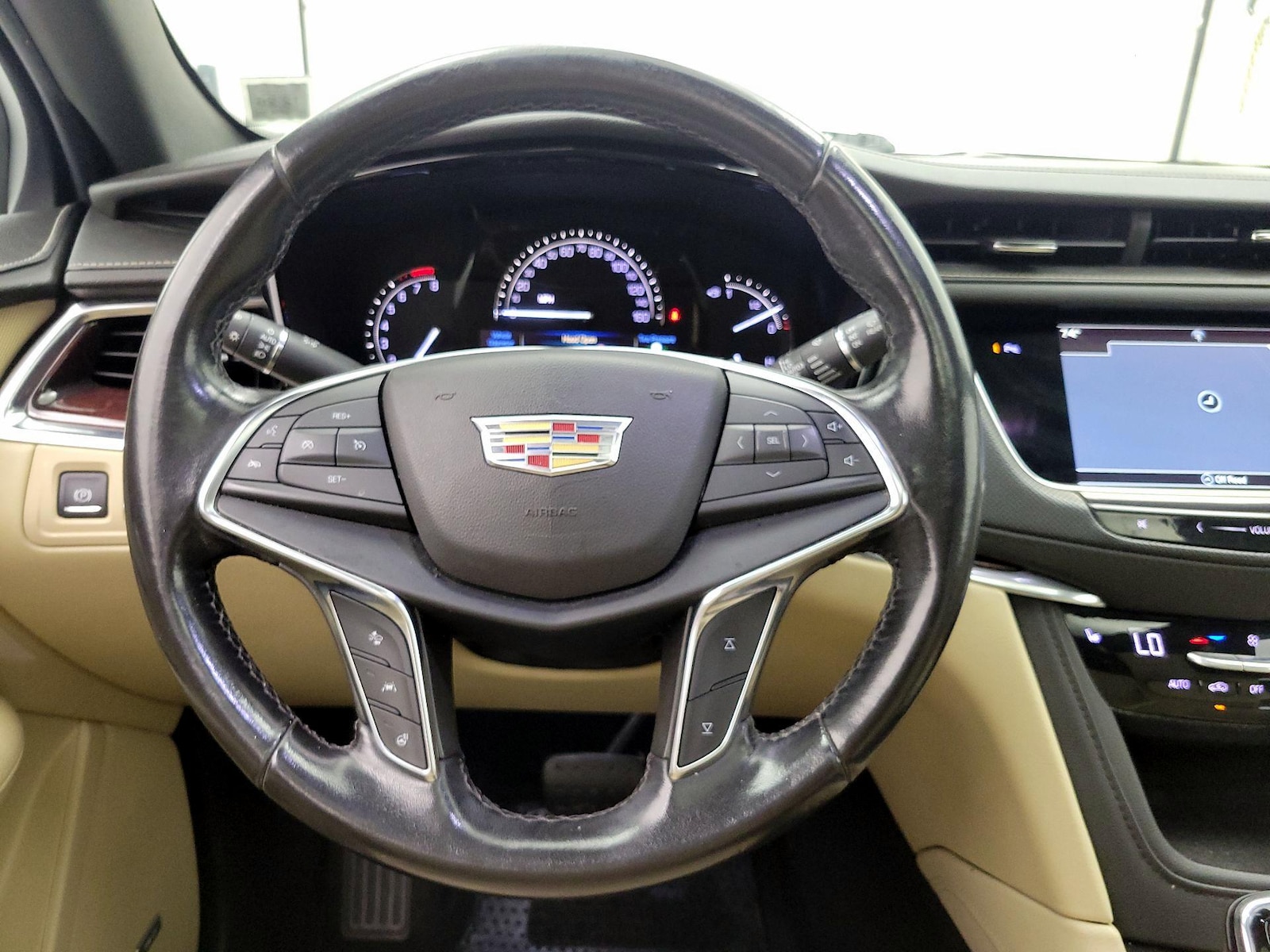 2019 Cadillac XT5 Luxury - Photo 11