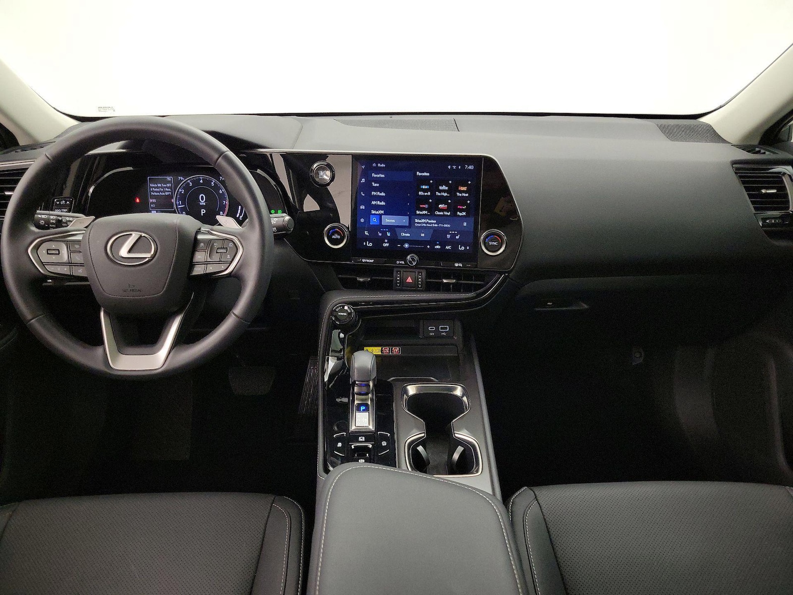2024 Lexus NX 250 - Photo 10
