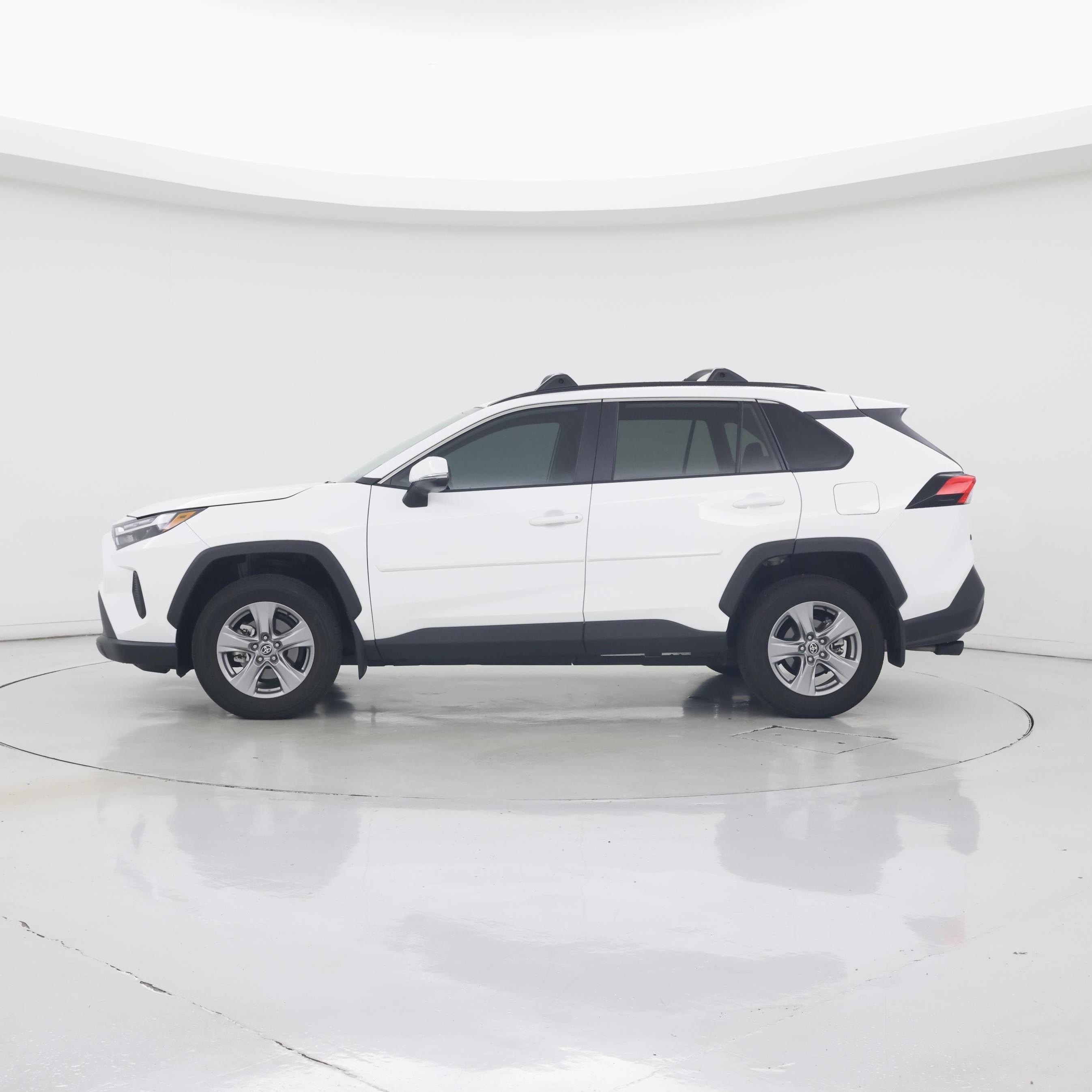Thumbnail: 2025 Toyota RAV4 - 3