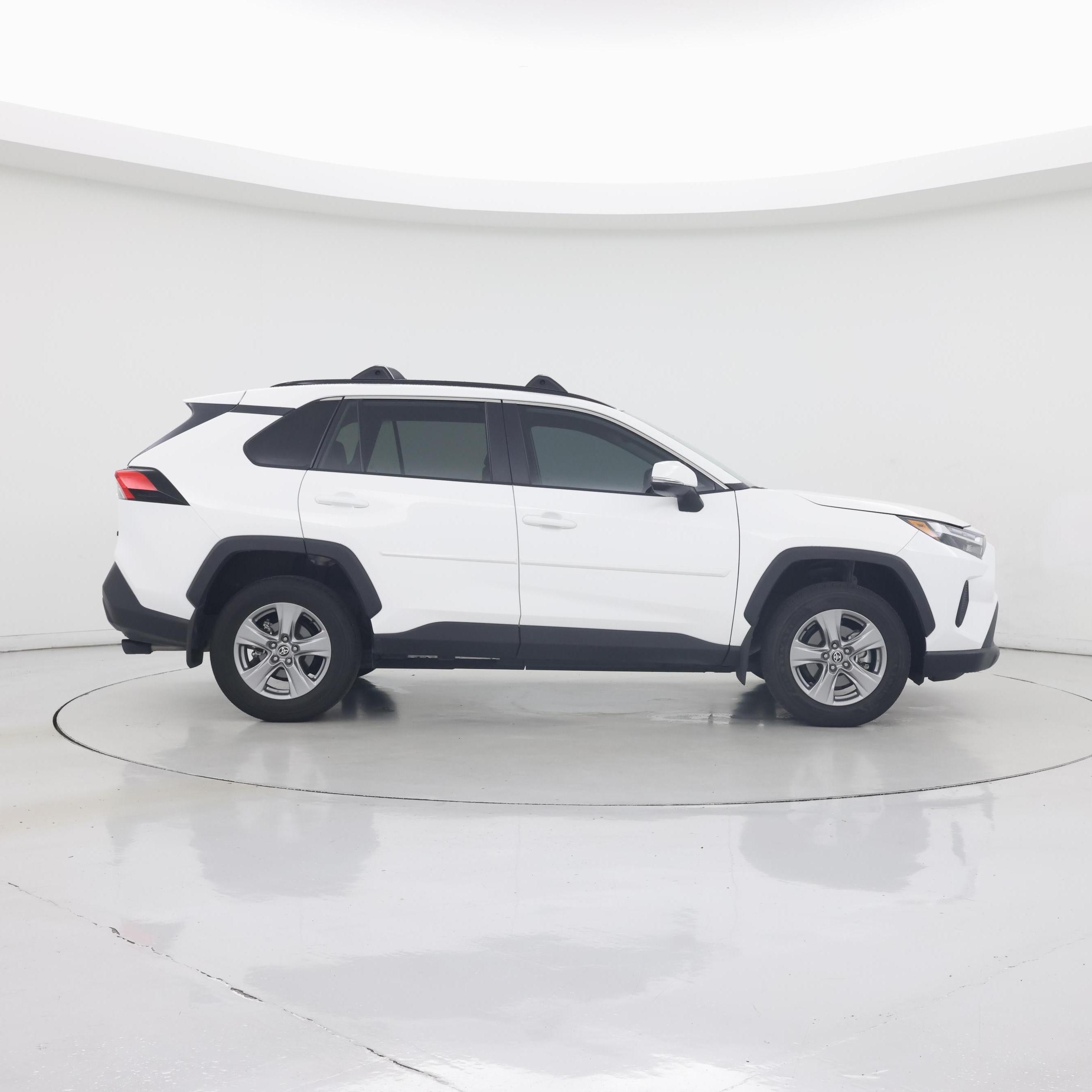 Thumbnail: 2025 Toyota RAV4 - 7