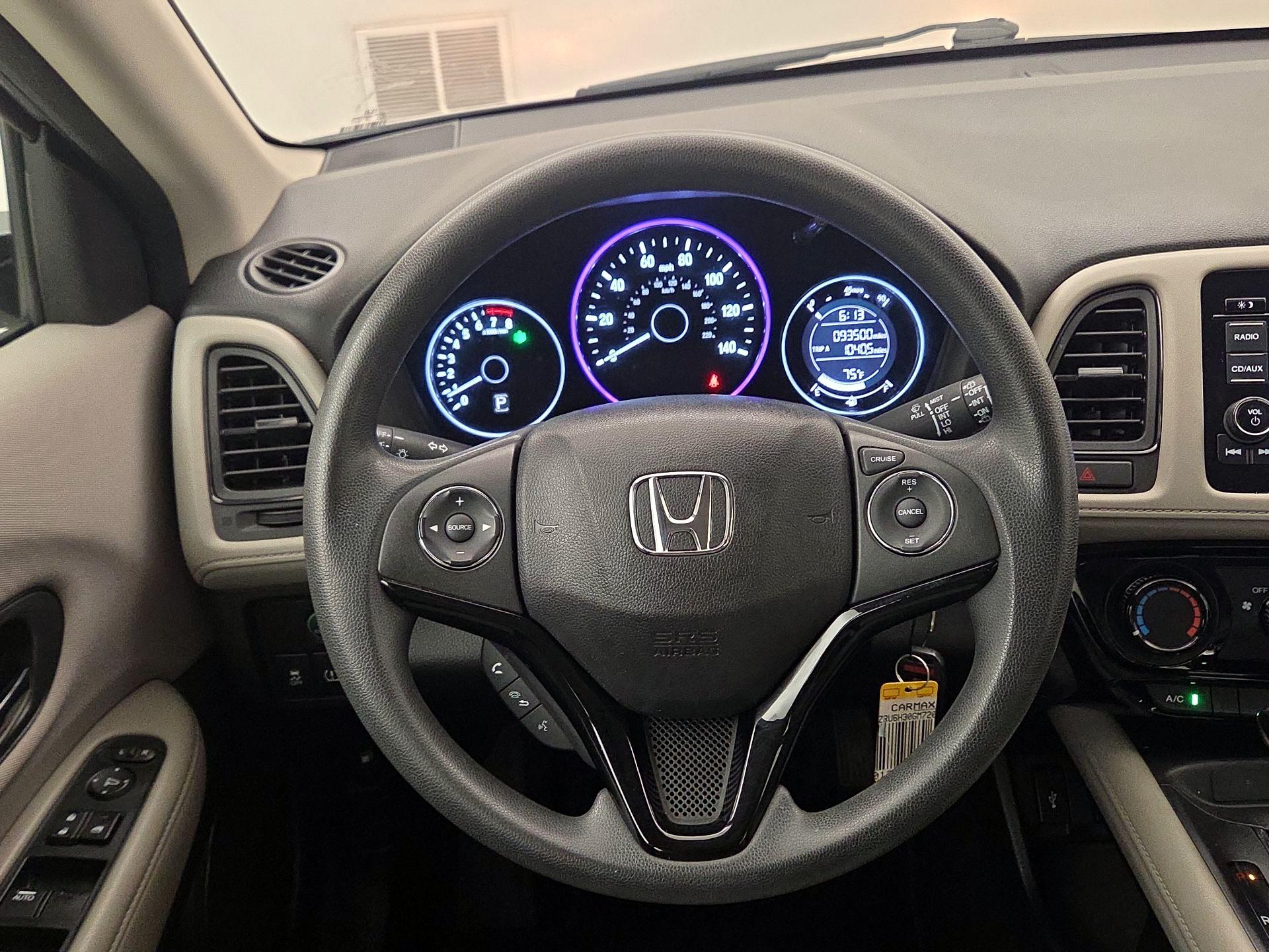Thumbnail: 2016 Honda HR-V - 10