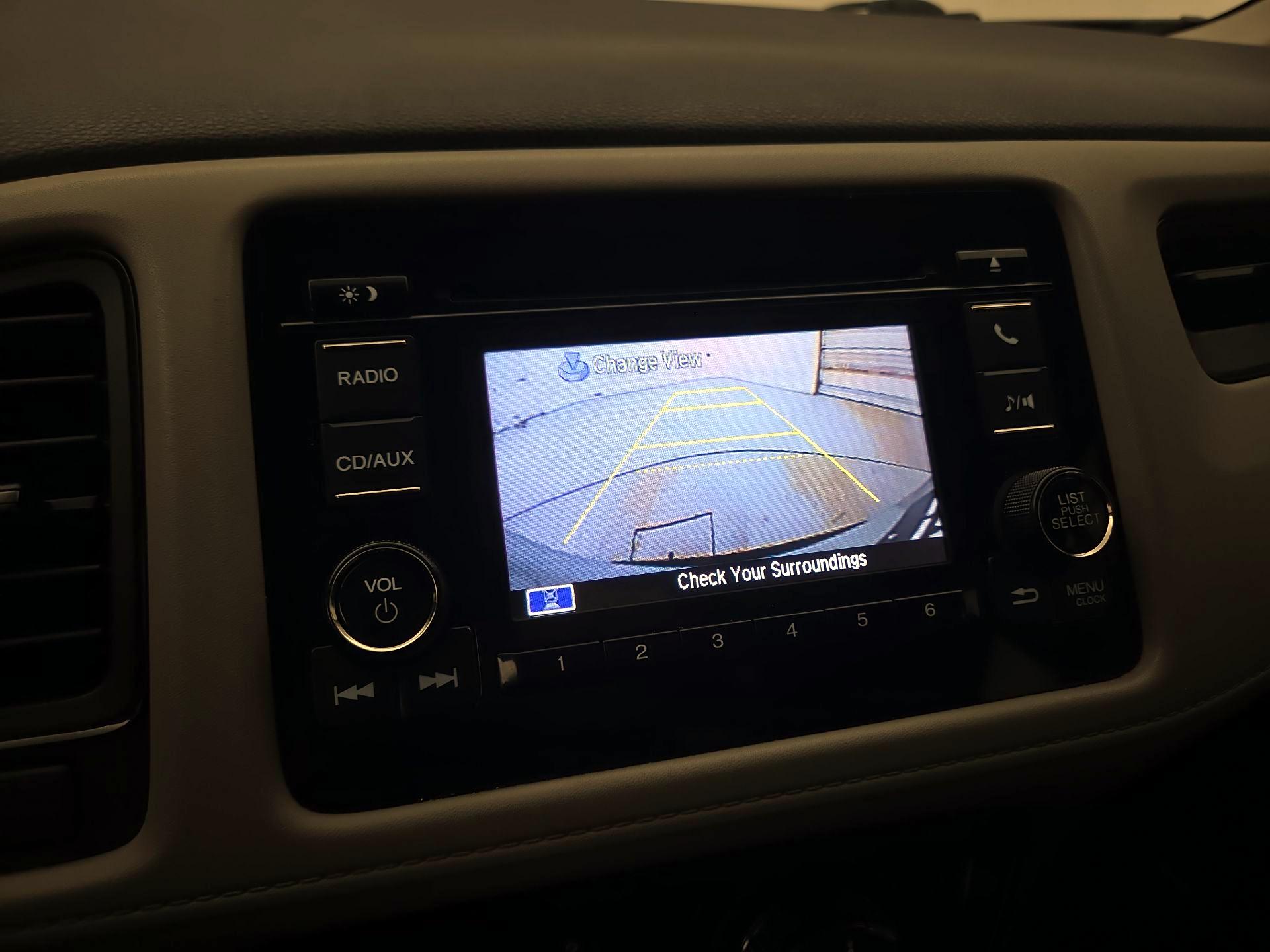 Thumbnail: 2016 Honda HR-V - 14
