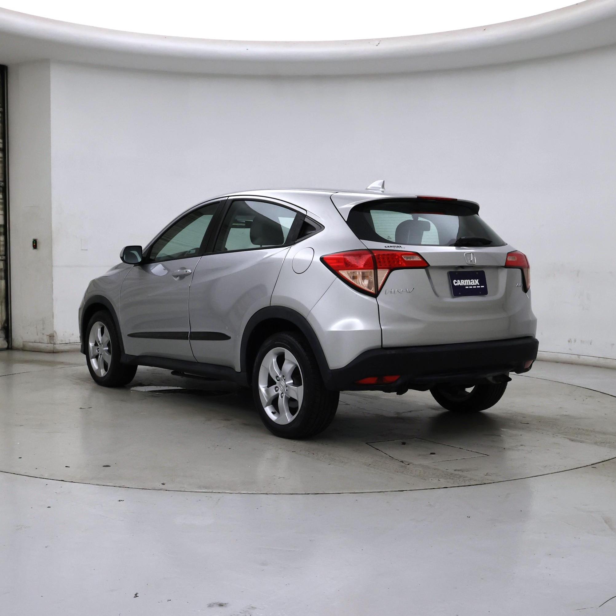 Thumbnail: 2016 Honda HR-V - 2