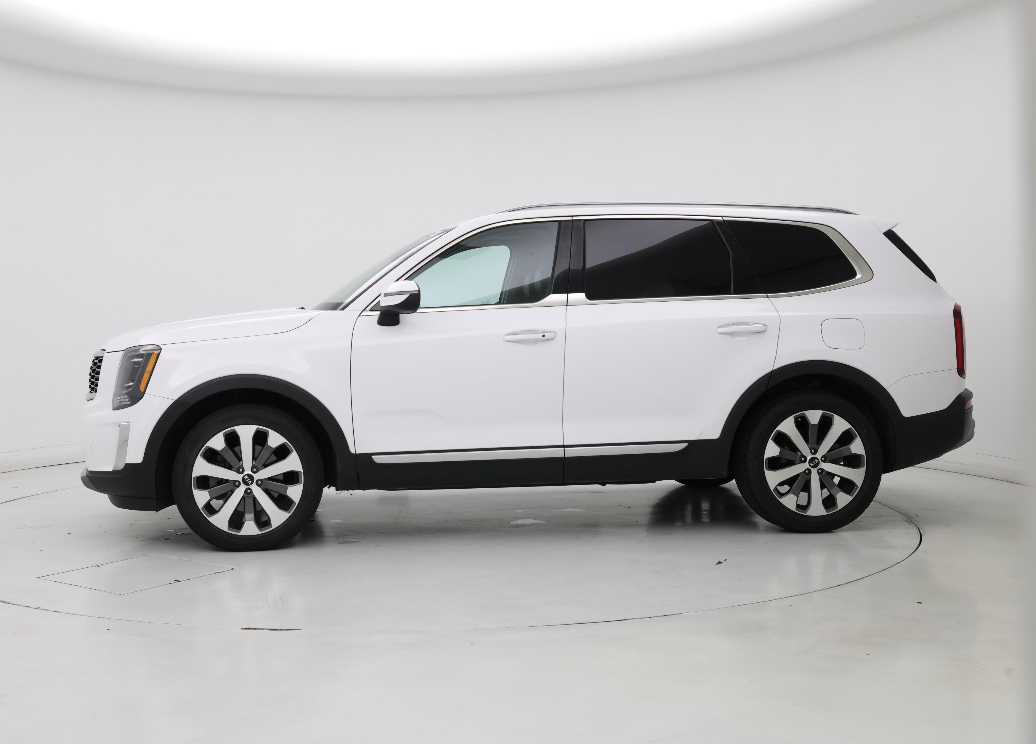 Thumbnail: 2021 Kia Telluride - 3