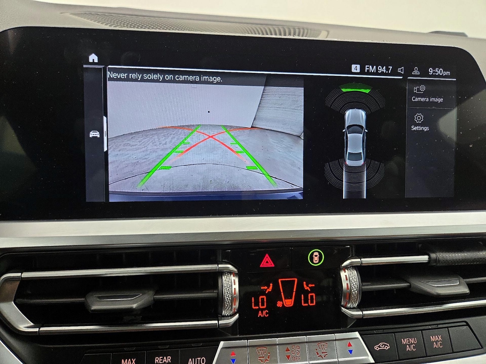 2022 BMW 3 Series 330i - Photo 16