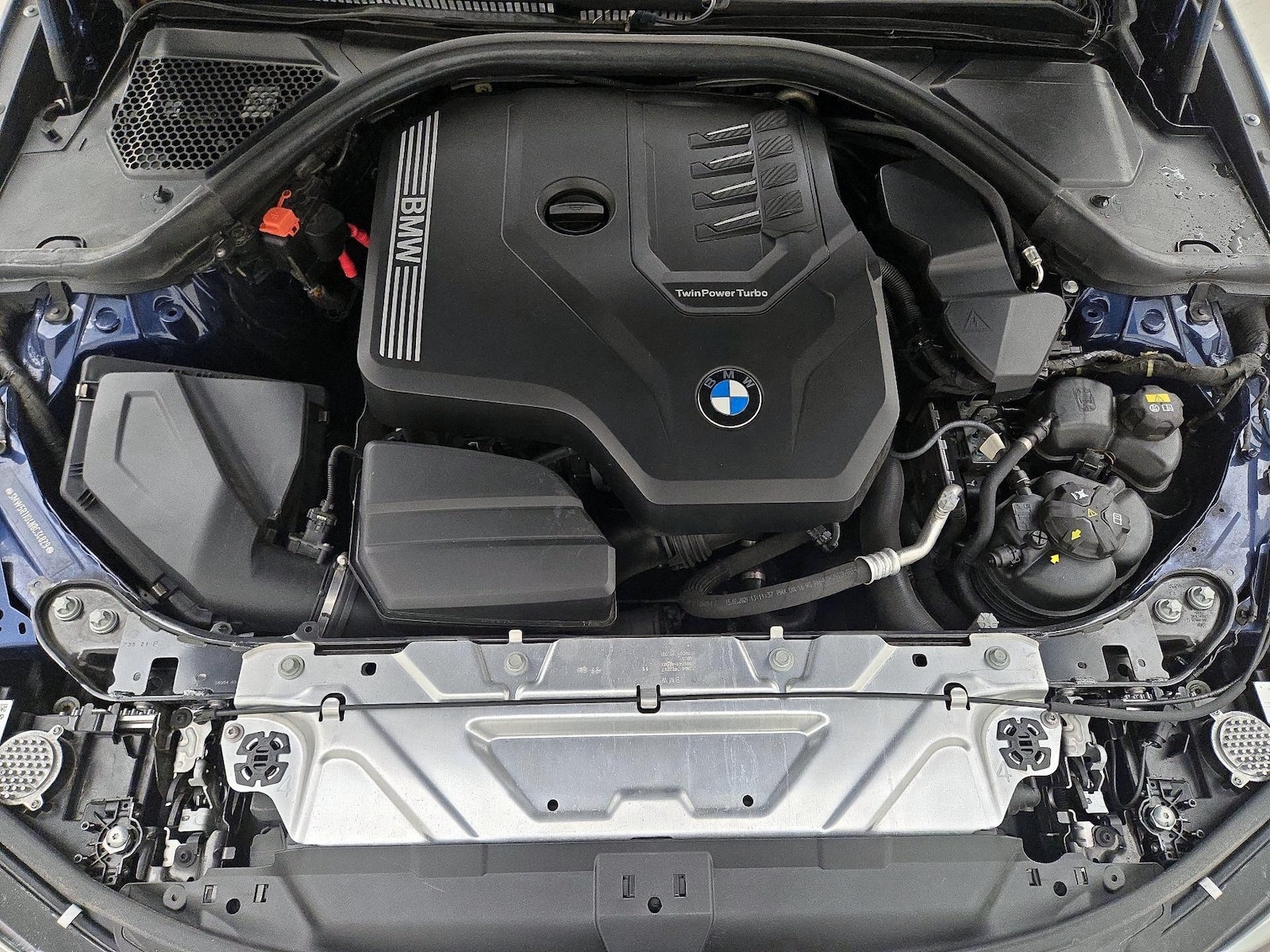 2022 BMW 3 Series 330i - Photo 24