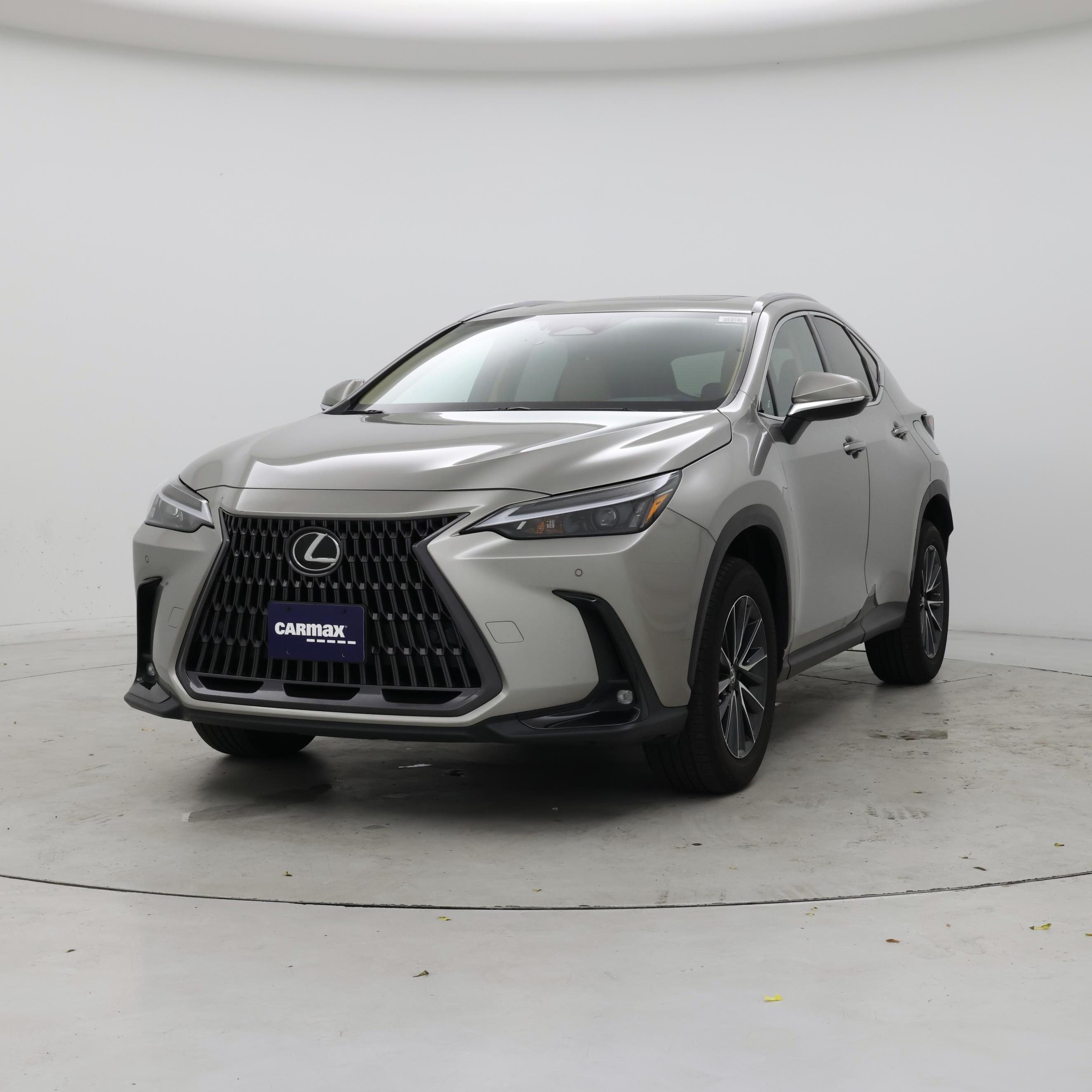Thumbnail: 2022 Lexus NX - 4