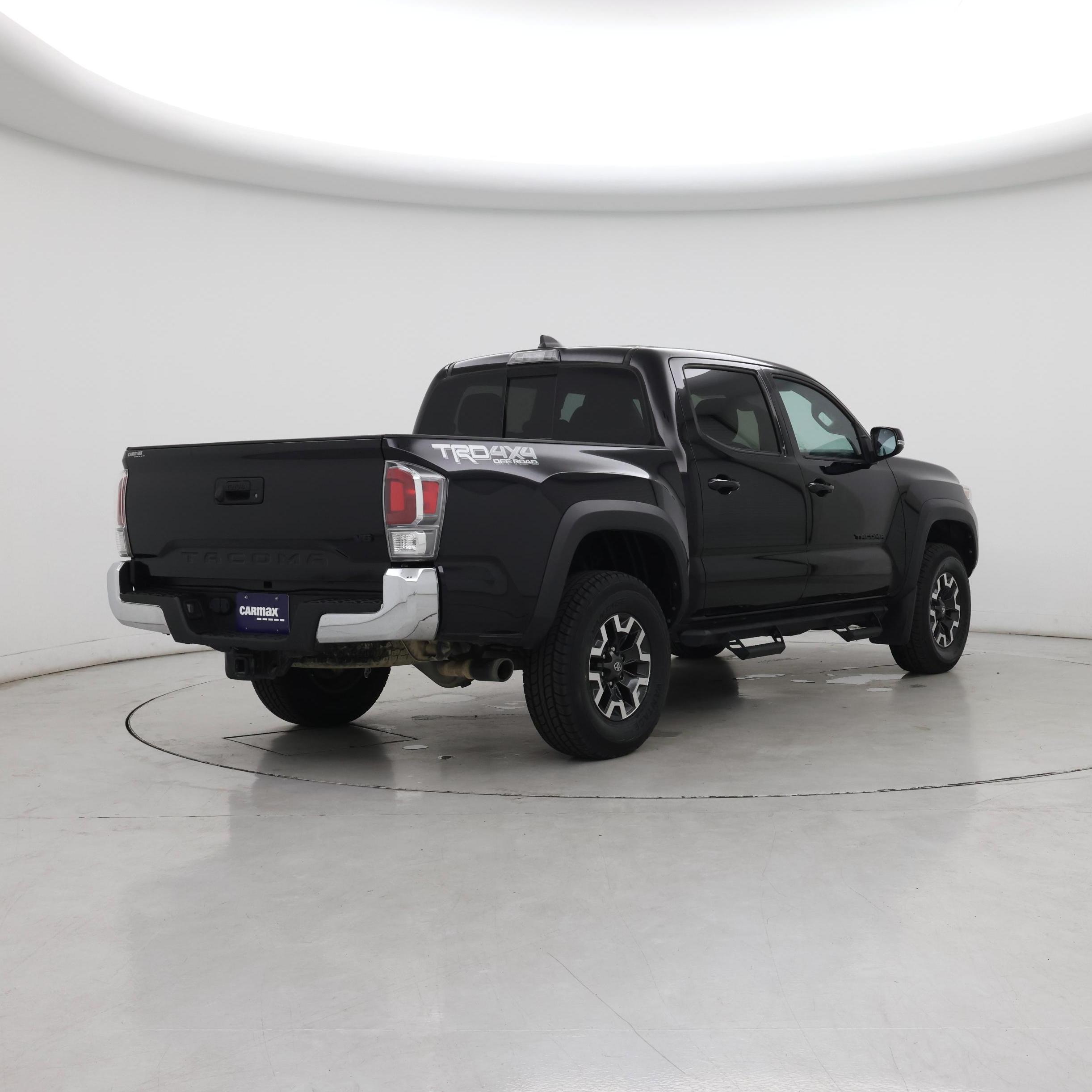 Thumbnail: 2020 Toyota Tacoma - 8