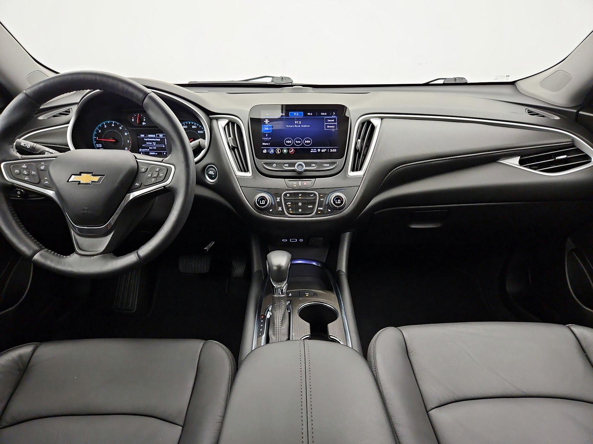 Thumbnail: 2022 Chevrolet Malibu - 9