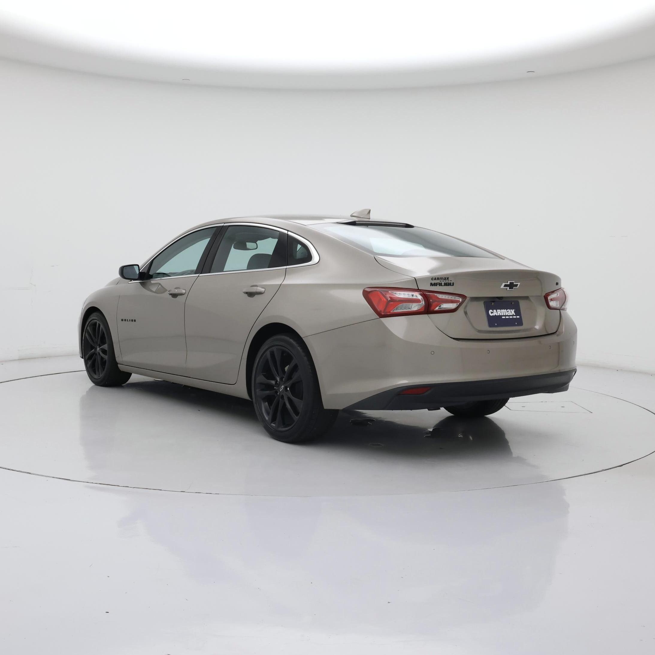 Thumbnail: 2022 Chevrolet Malibu - 2