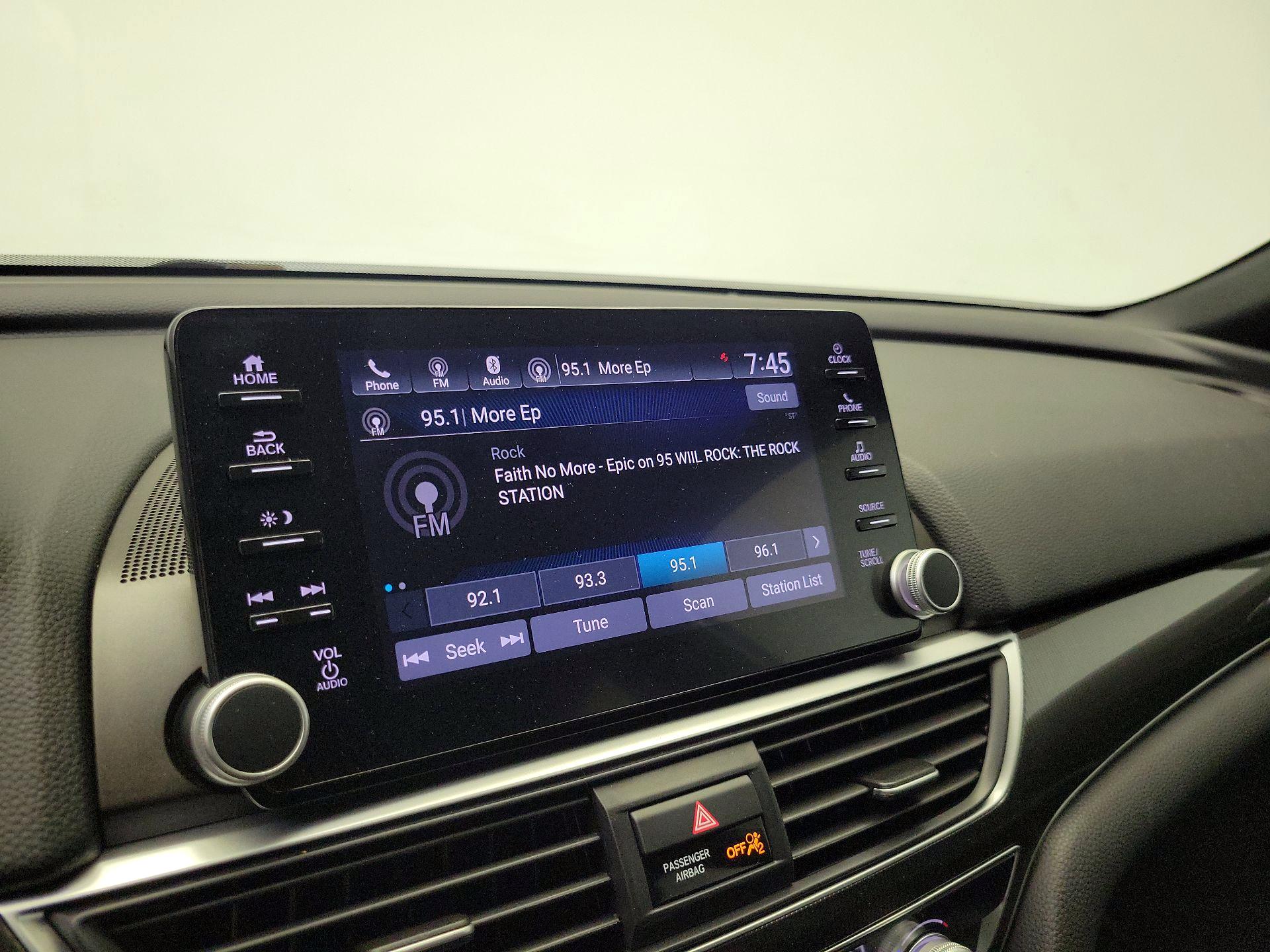 Thumbnail: 2019 Honda Accord - 15