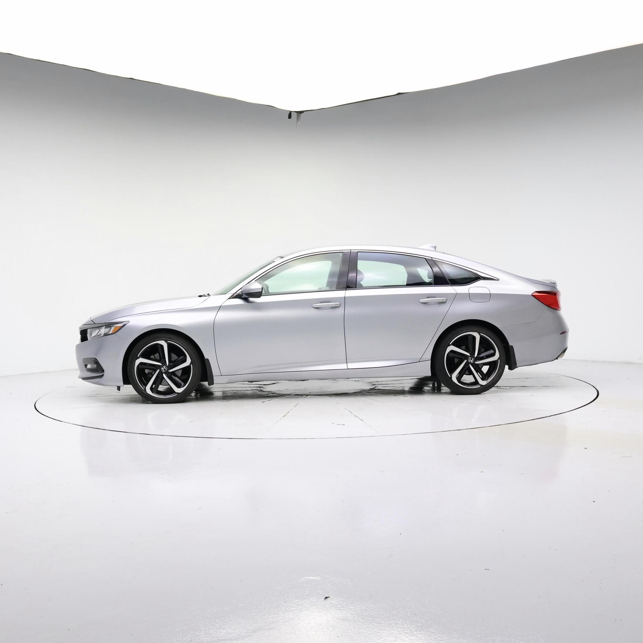 Thumbnail: 2019 Honda Accord - 3