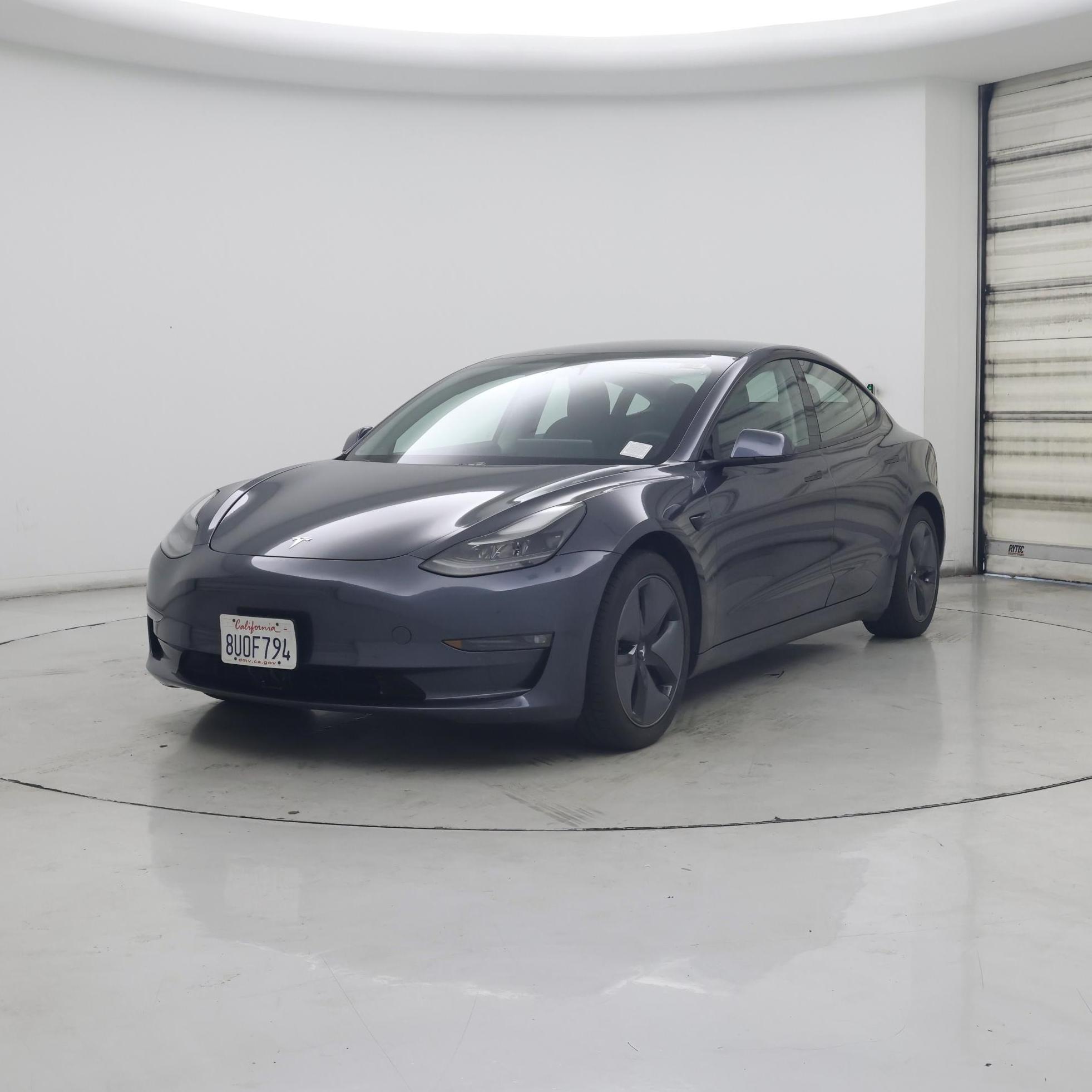 Thumbnail: 2021 Tesla Model 3 - 4