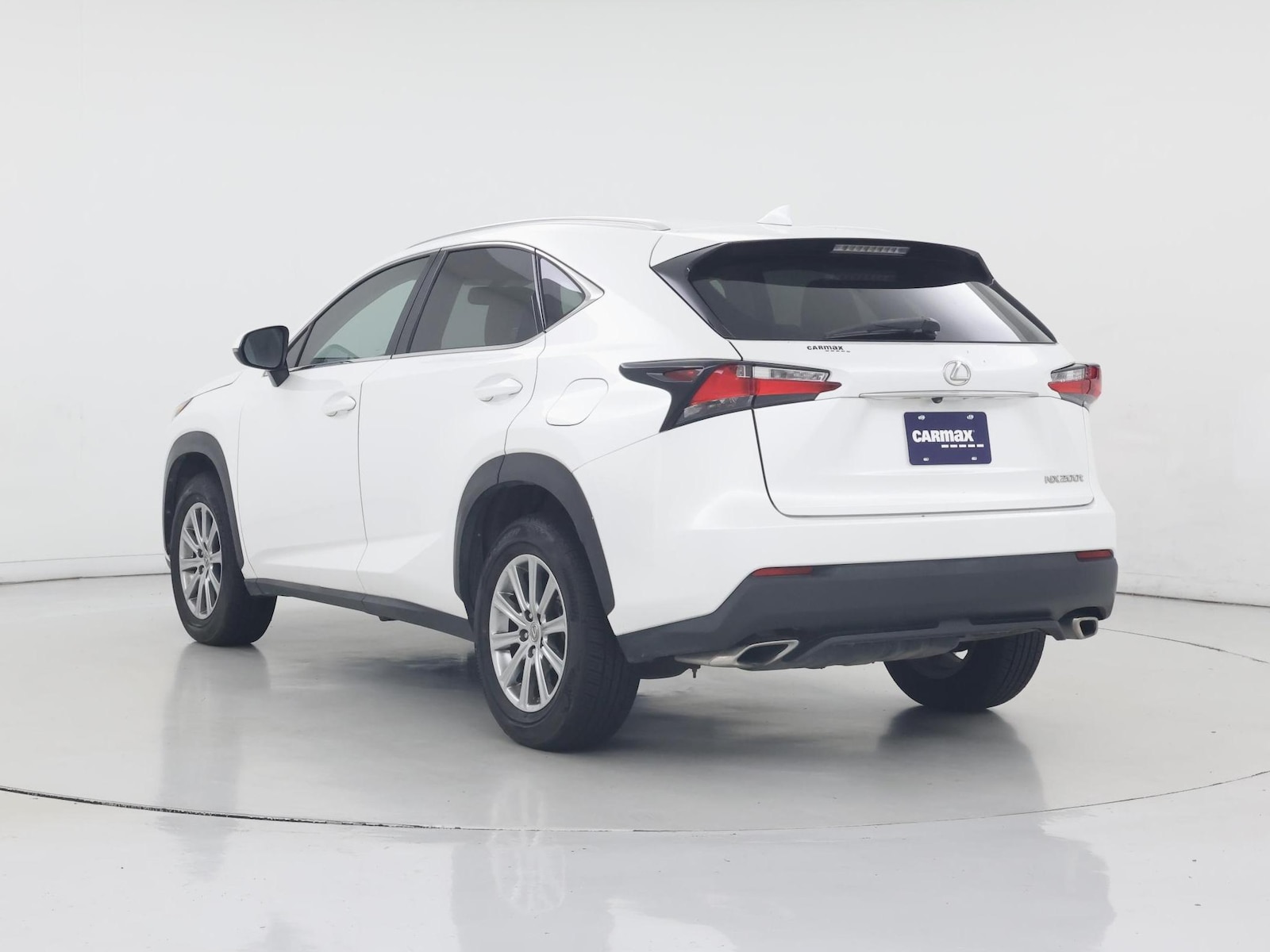 2015 Lexus NX 200t - Photo 3