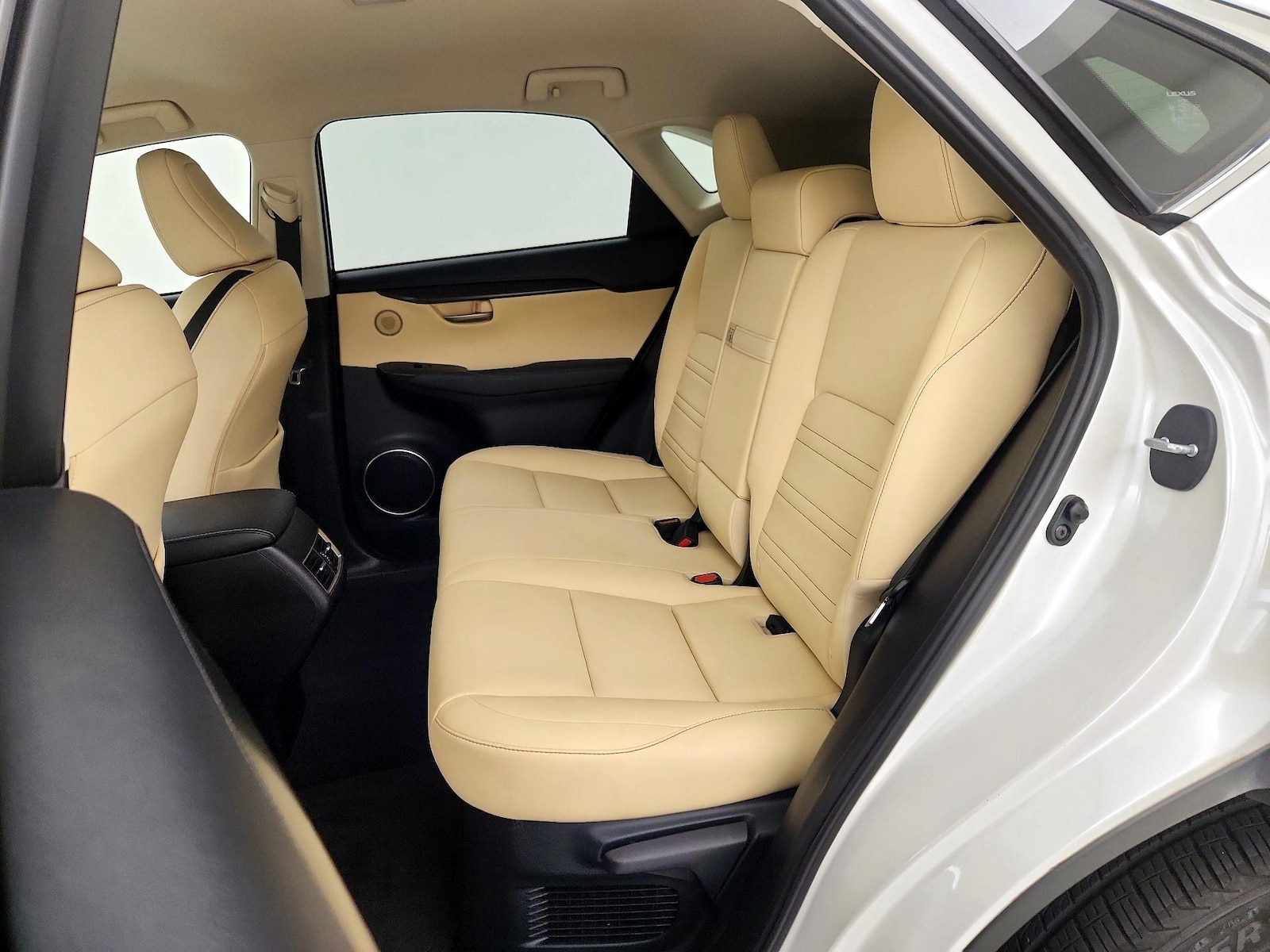 2015 Lexus NX 200t - Photo 20