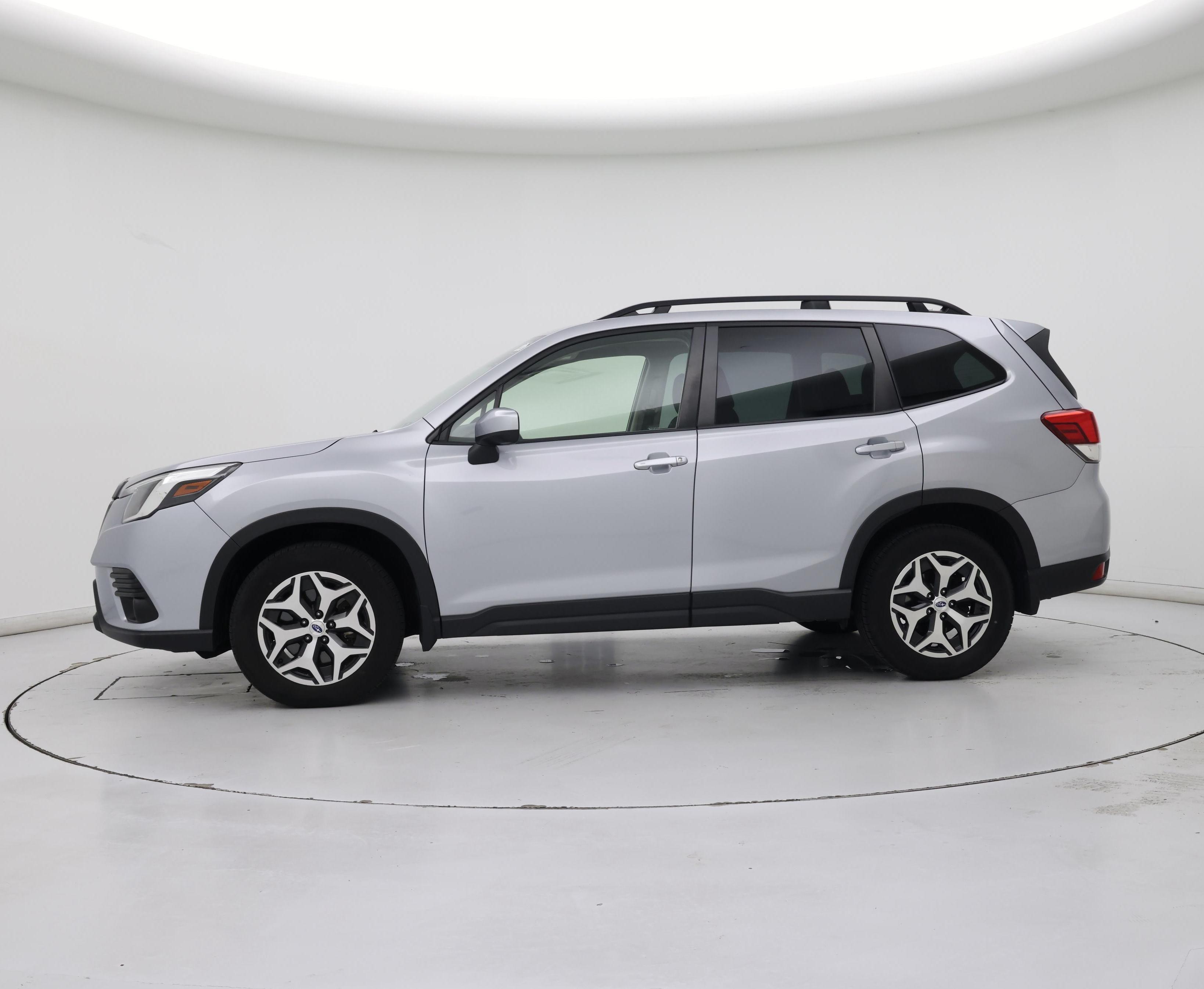 Thumbnail: 2023 Subaru Forester - 3