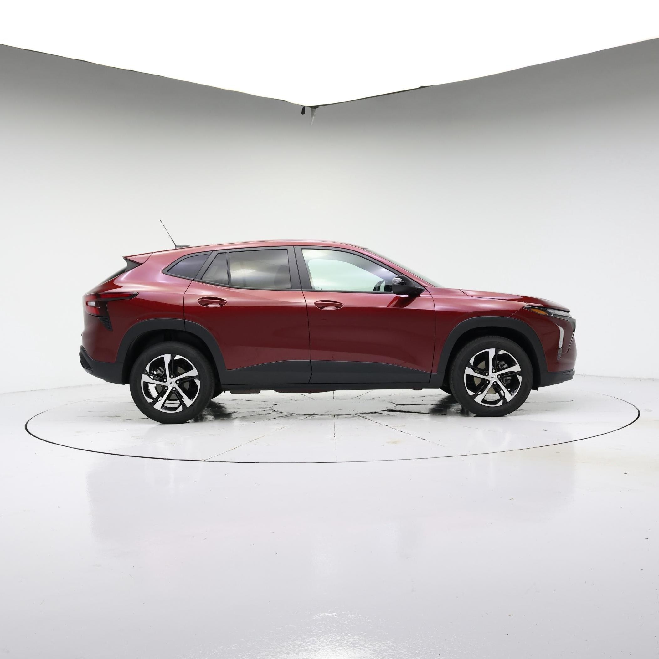 Thumbnail: 2024 Chevrolet Trax - 7