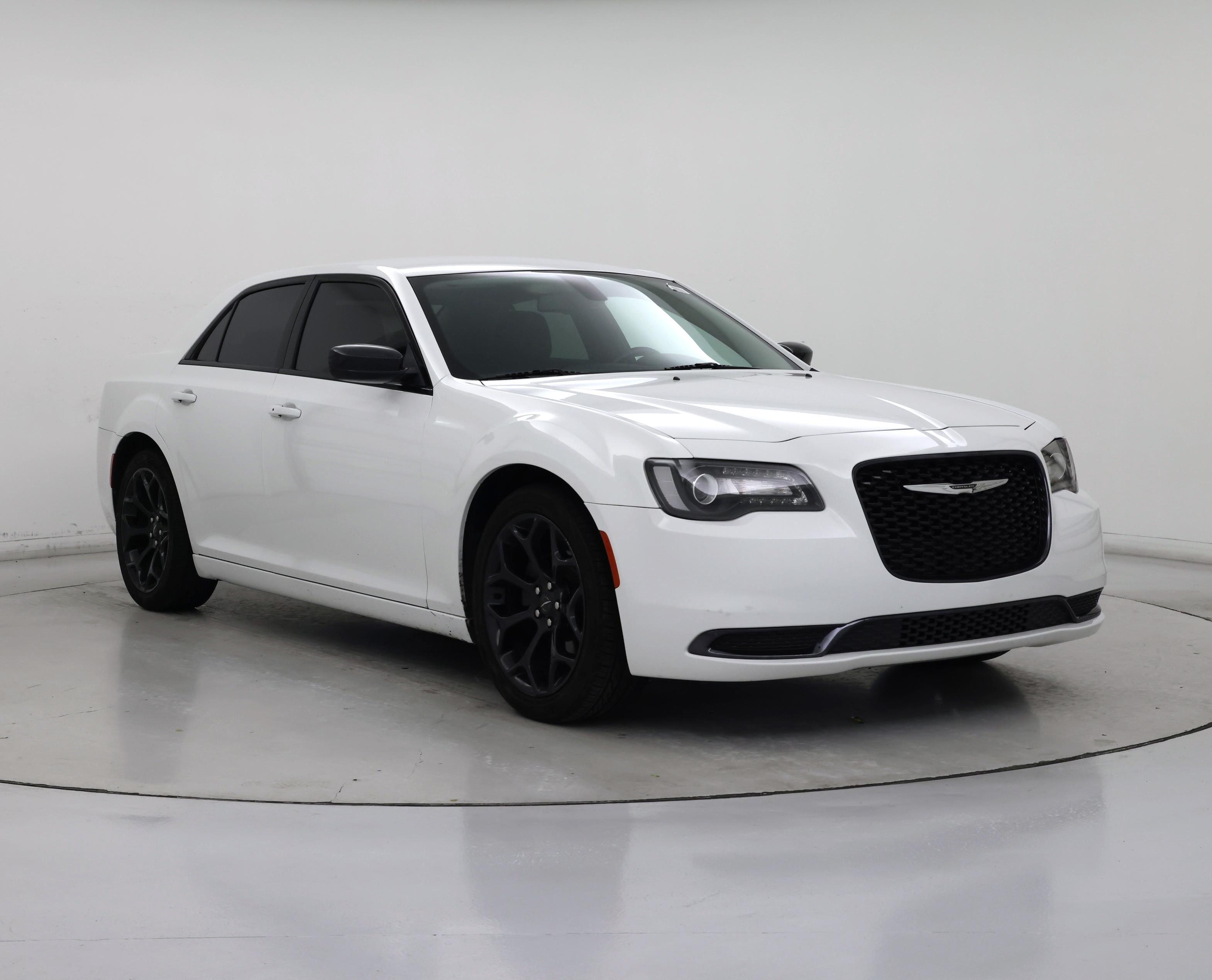 White 2019 Chrysler 300 Sedan Rear-Wheel Drive Automatic