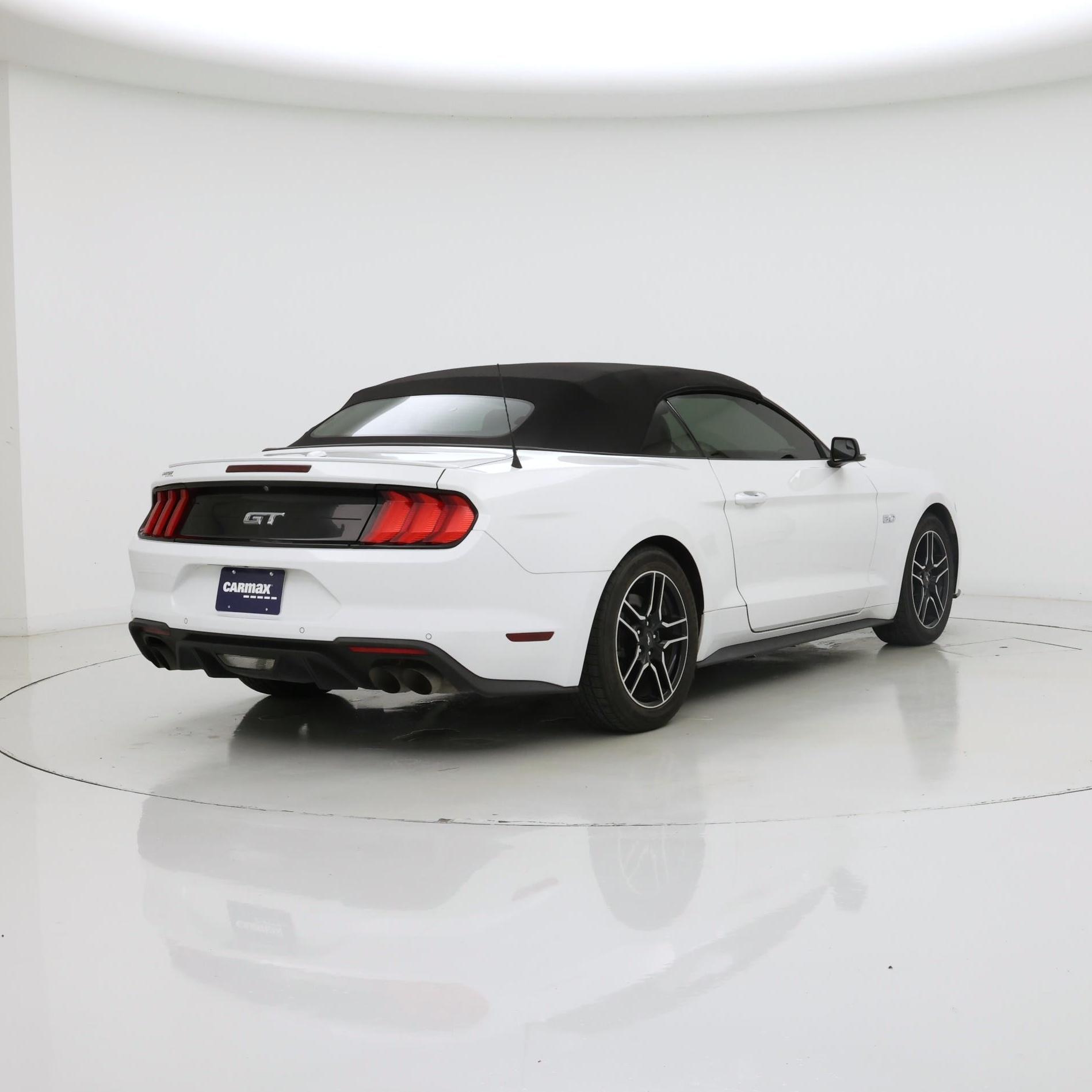Thumbnail: 2019 Ford Mustang - 8