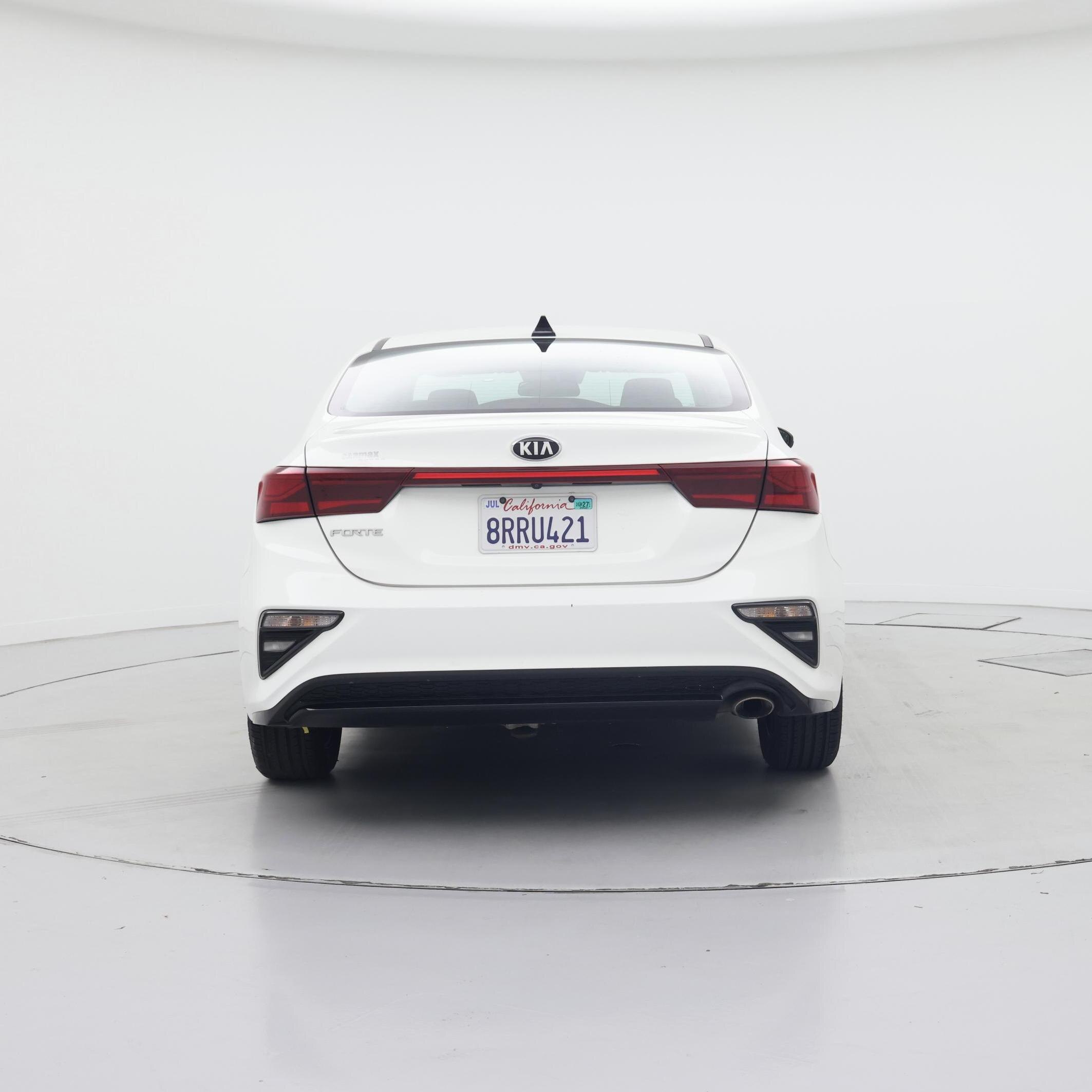 Thumbnail: 2020 Kia Forte - 6