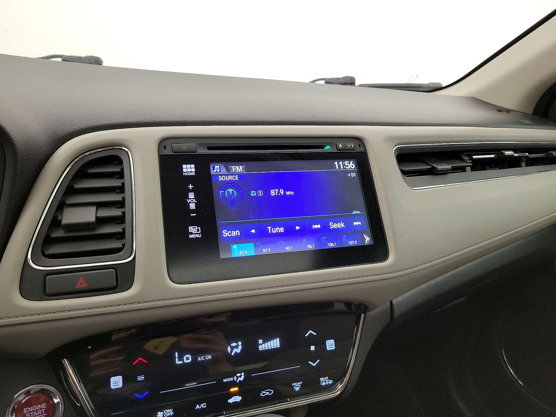 Thumbnail: 2016 Honda HR-V - 15