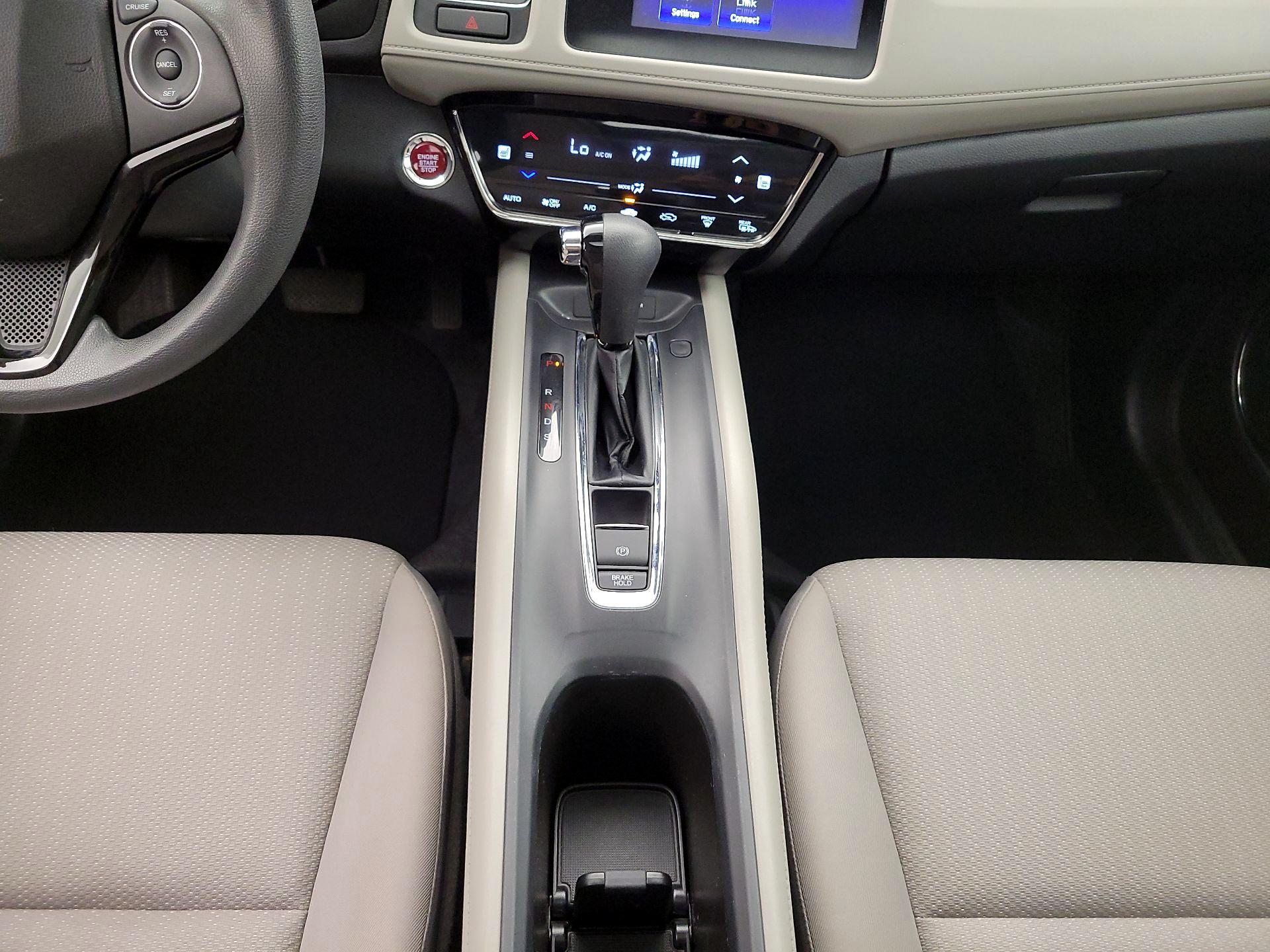 Thumbnail: 2016 Honda HR-V - 17
