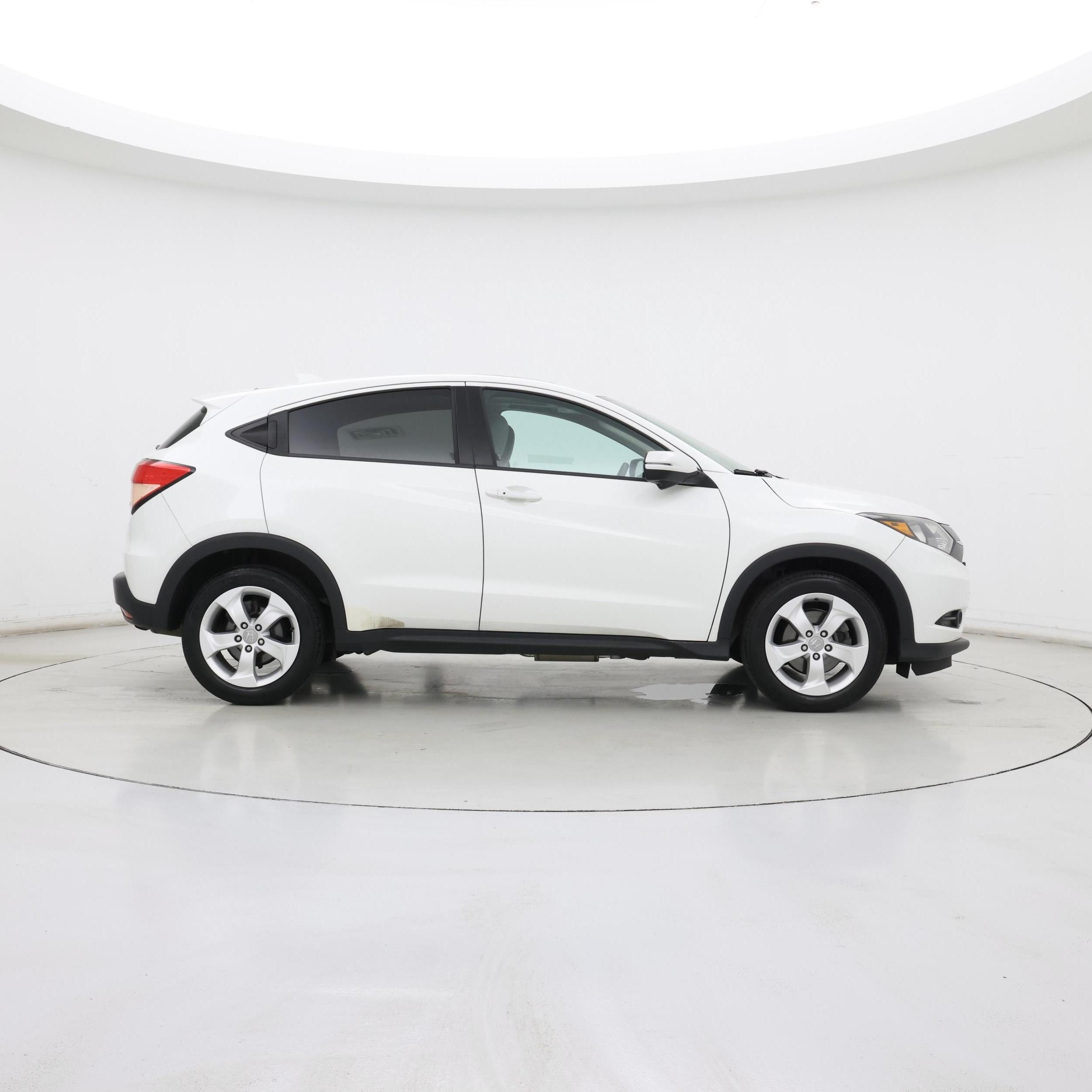 Thumbnail: 2016 Honda HR-V - 7
