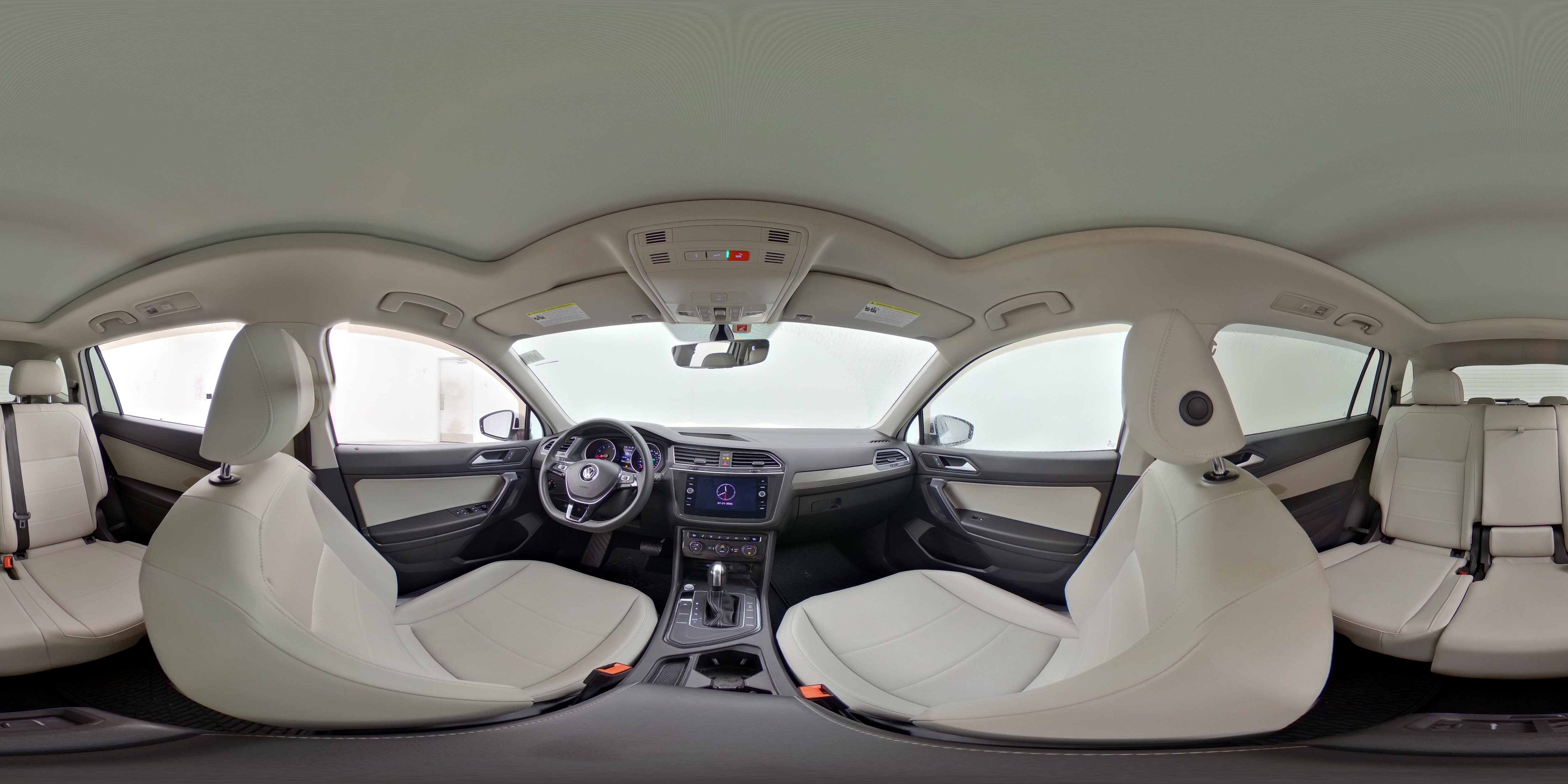 2021 Volkswagen Tiguan SE - Photo 27