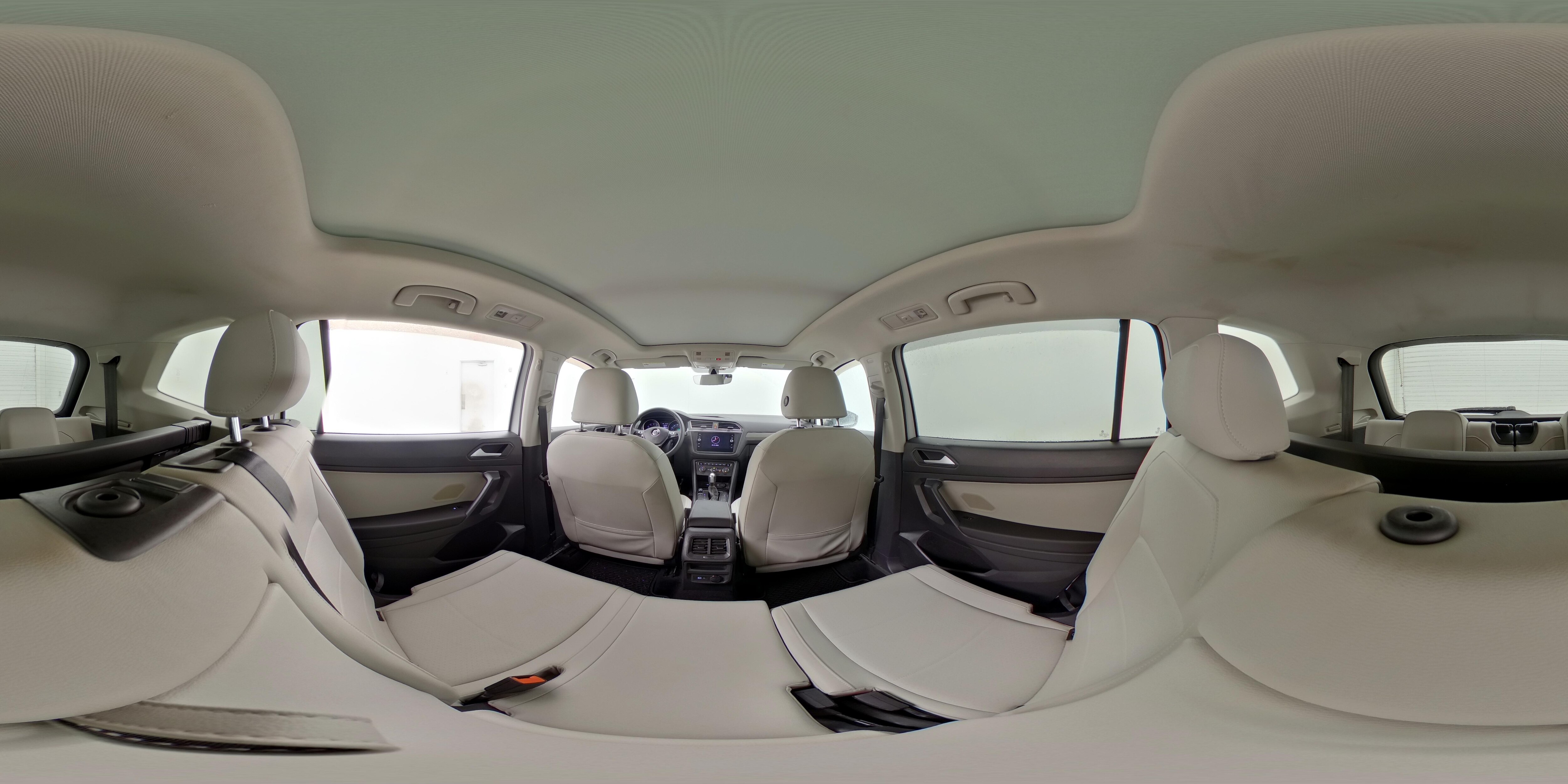 2021 Volkswagen Tiguan SE - Photo 28