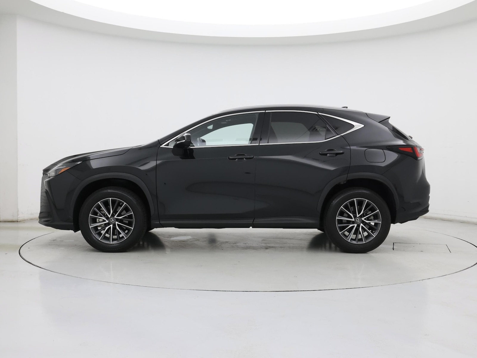 2022 Lexus NX 350 - Photo 4