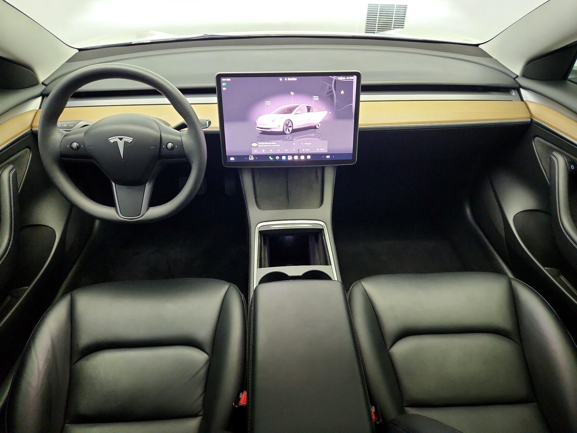 Thumbnail: 2023 Tesla Model 3 - 9