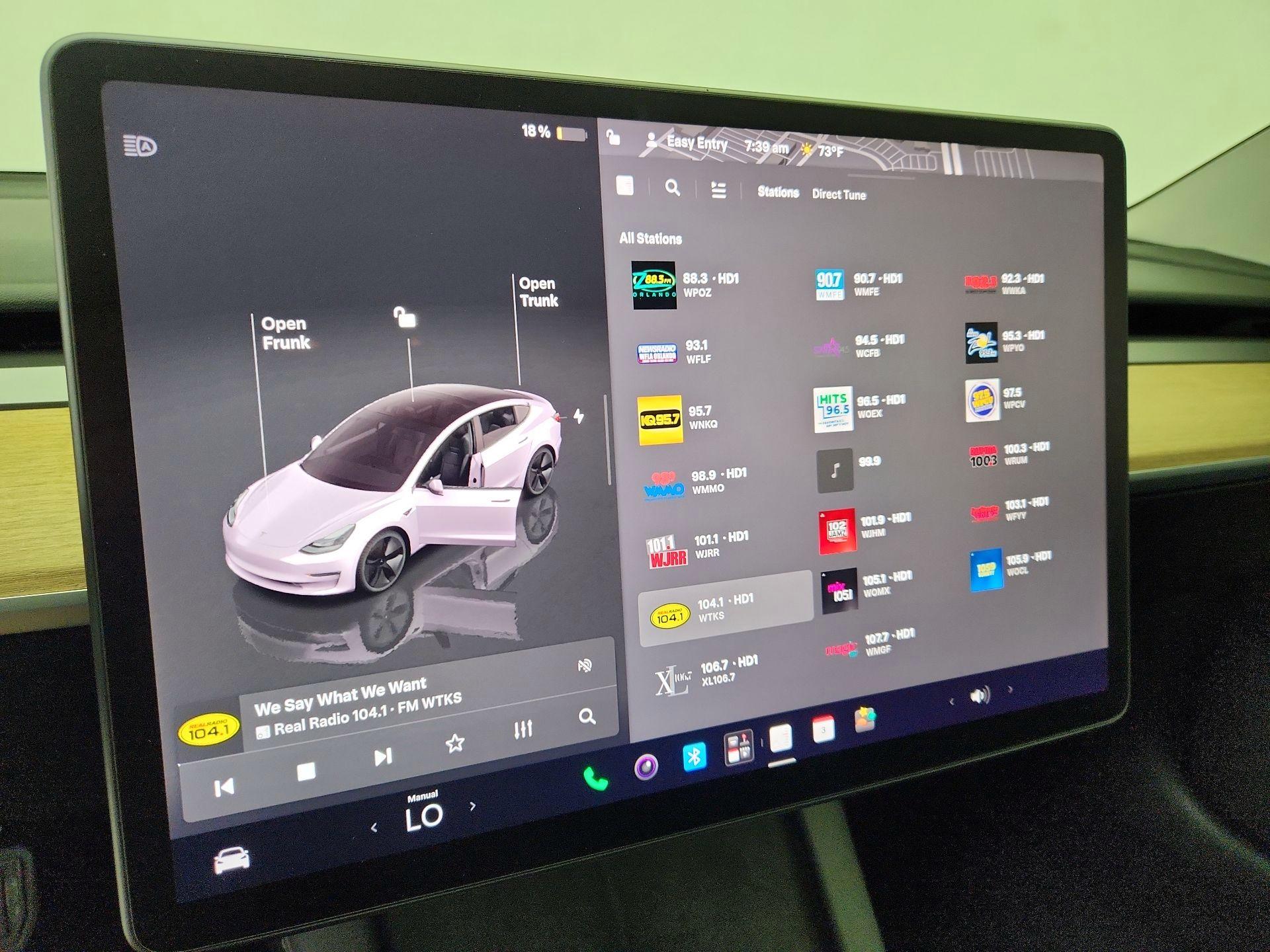 Thumbnail: 2023 Tesla Model 3 - 16